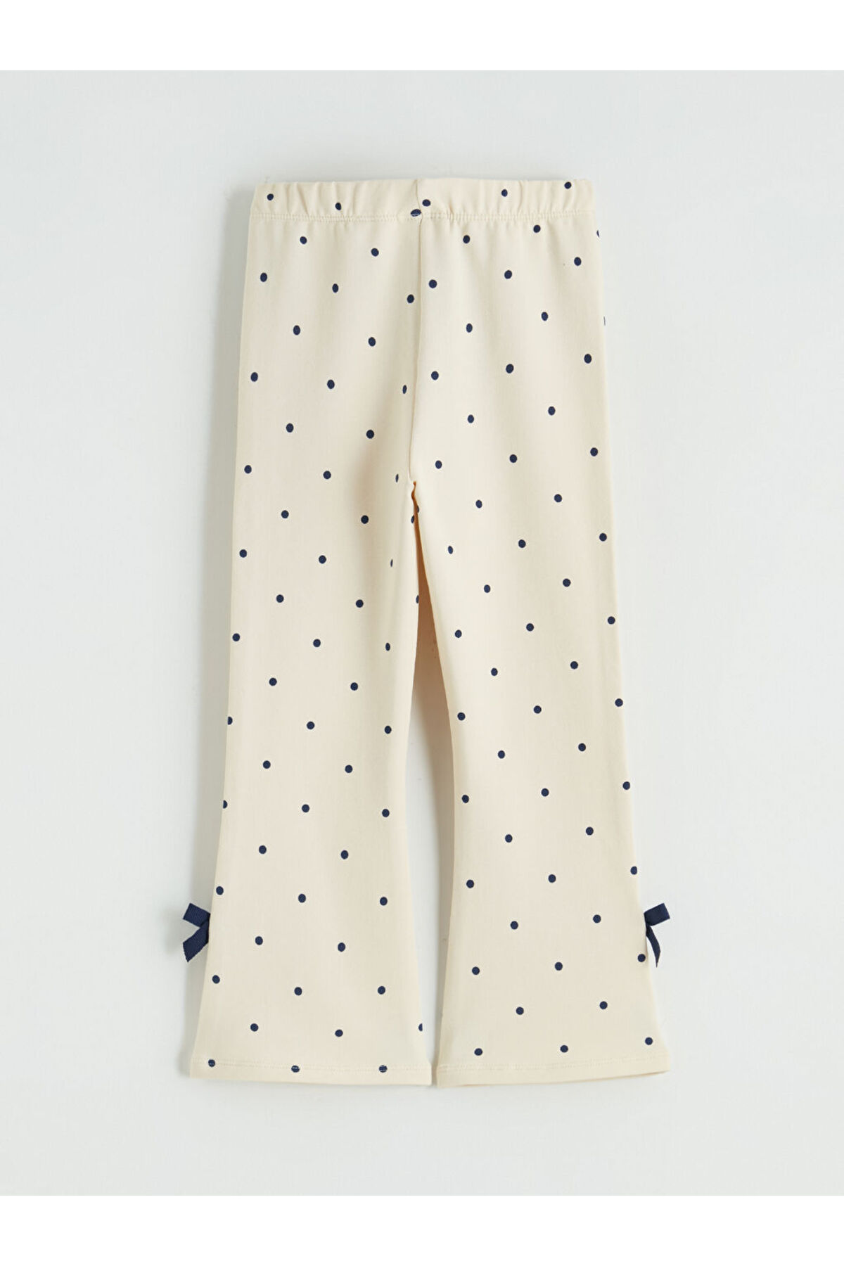 LC Waikiki Ekru Fiyonk Detaylı İspanyol Paça Kız Çocuk Tayt 2'li fotoğrafı 7 (önizleme)