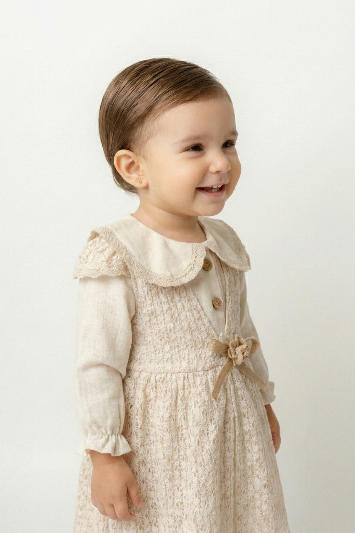 Bebezade Kız Bebek Viola Dantel Jileli Fırfır Yakalı Müslin Elbise fotoğrafı 5 (önizleme)