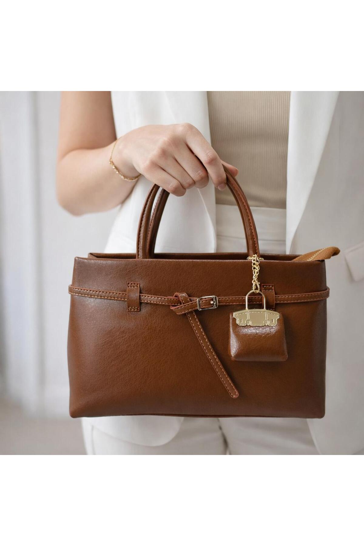 Hand Shoulder Diagonal 3 Eyes Special Series Women's Bag