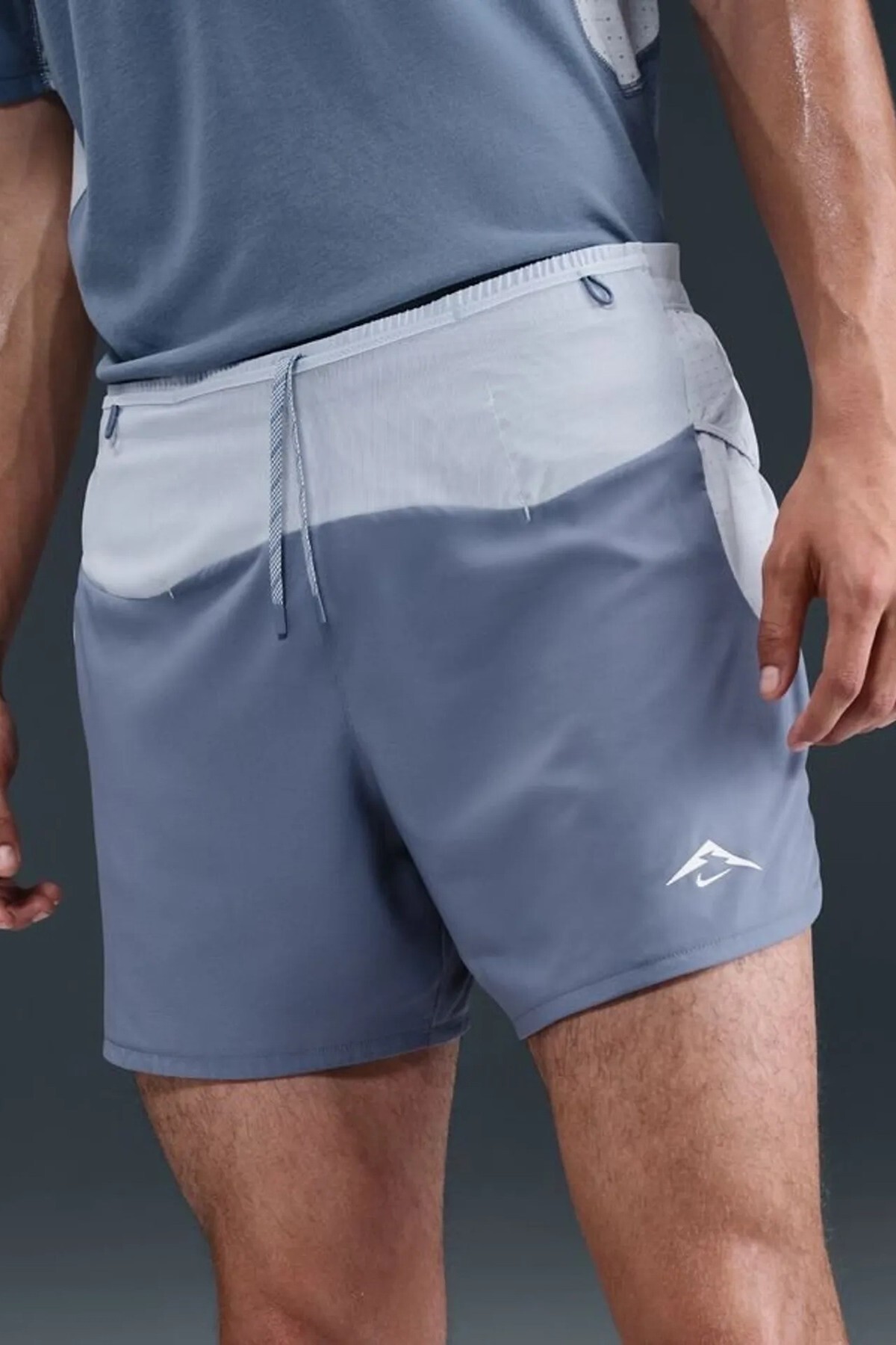 شلوارک دویدن مردانه Trail Second Sunrise Dri-FIT ADV با آستر کوتاه، آبی روشن نایکی شورت ورزشی Nike