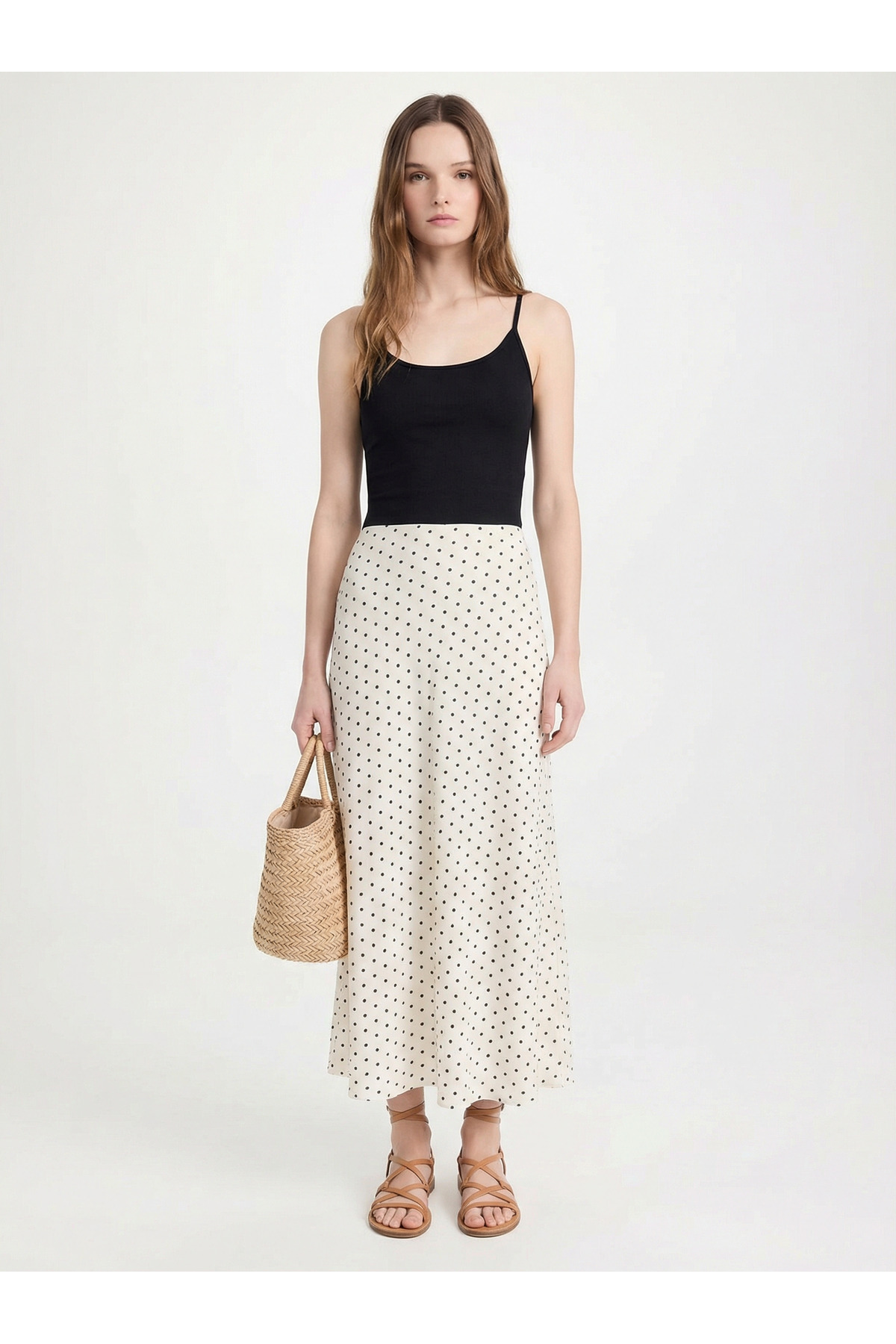 Babushka  Beyaz Puantiye Desenli Saten Etek - Görsel 5