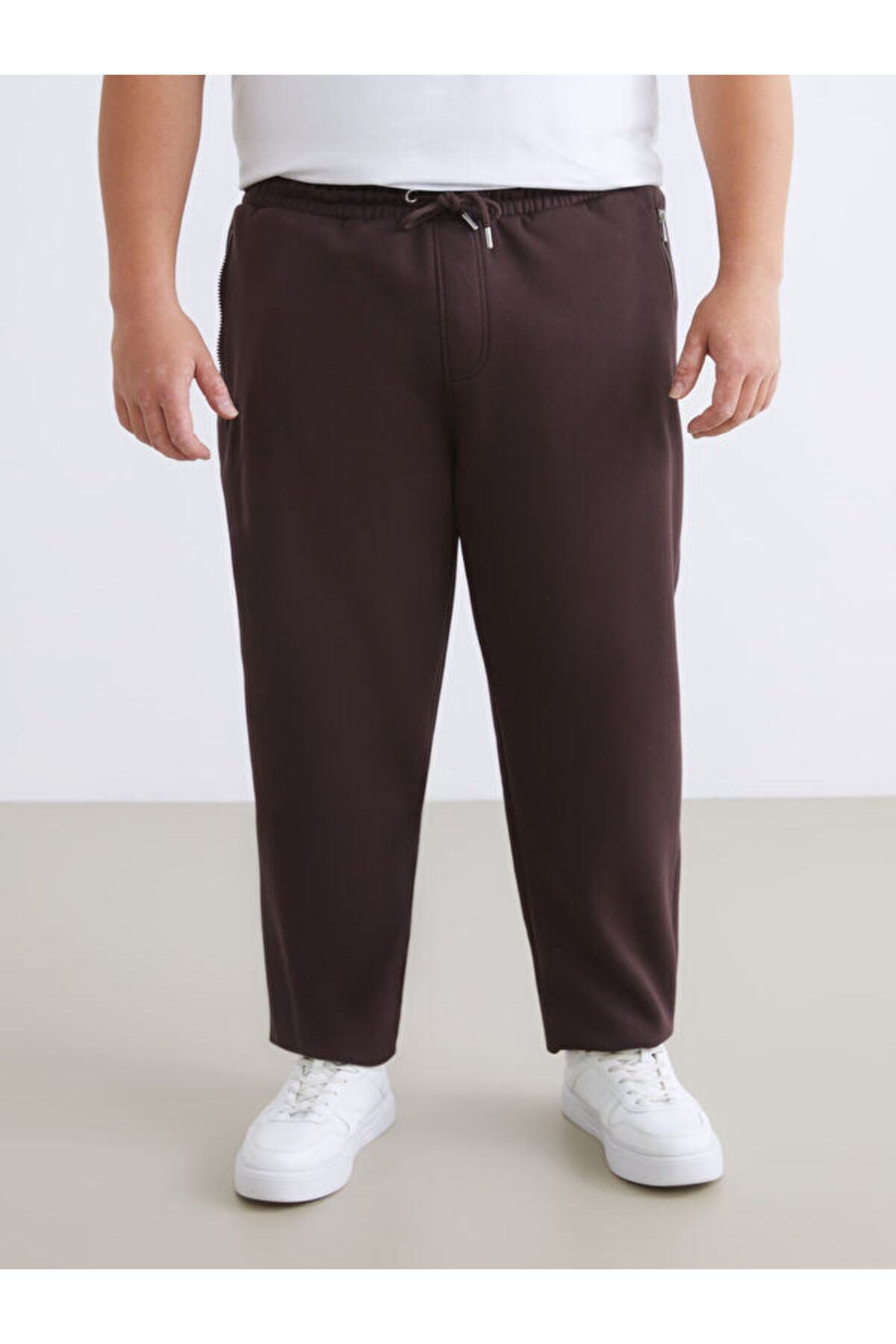LC Waikiki Timeless Clothing & Zamansız Seçimler Büyük Beden Erkek Jogger Eşofman Altı görsel 2