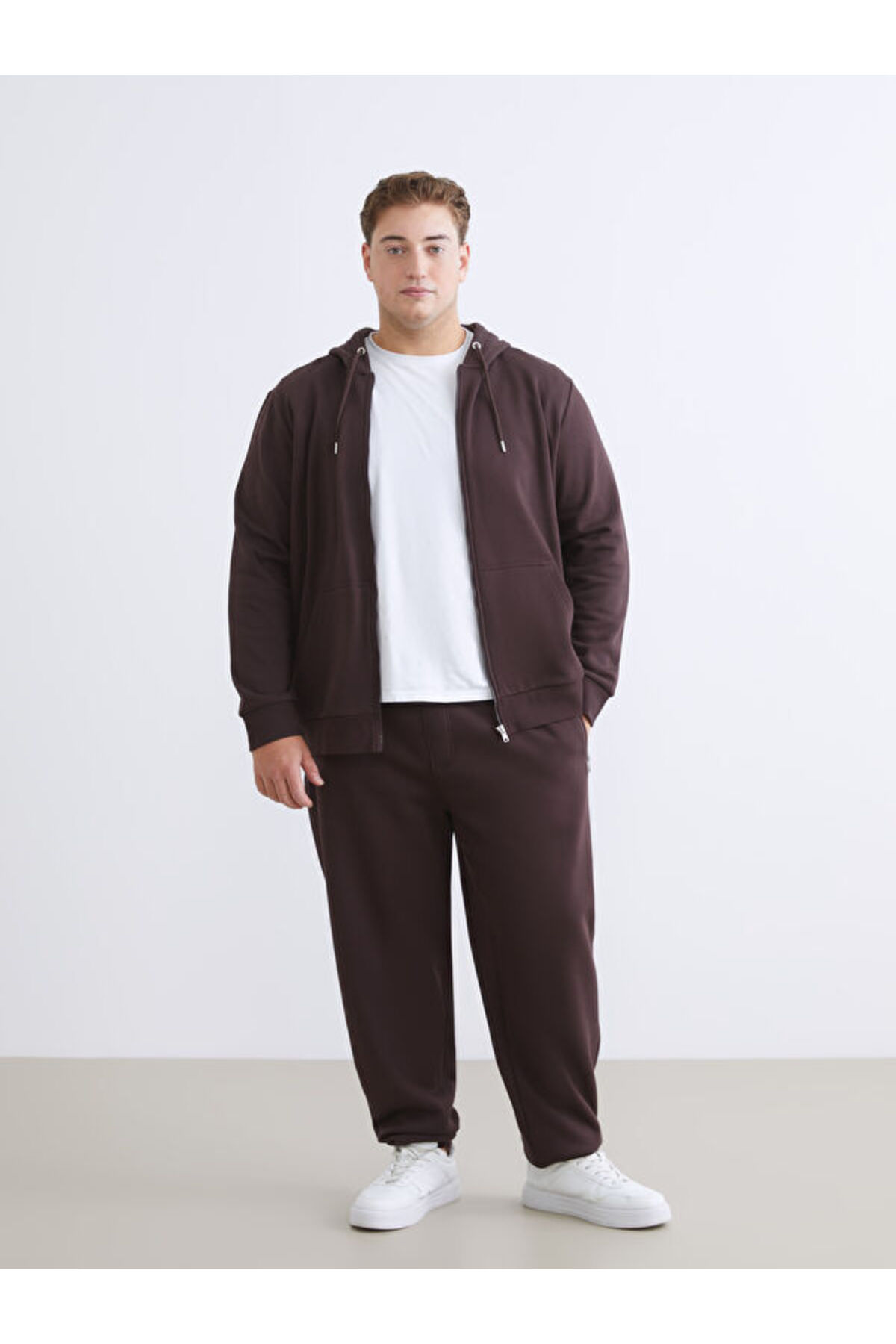 LC Waikiki Timeless Clothing & Zamansız Seçimler Büyük Beden Erkek Jogger Eşofman Altı