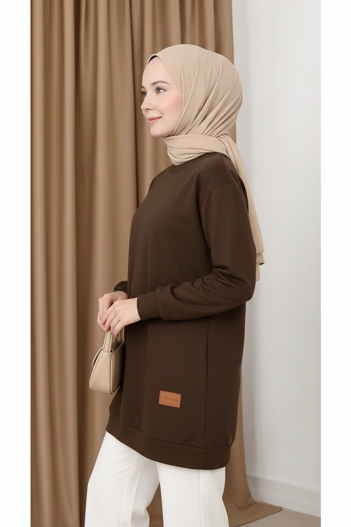 unika boutique Kadın Bisiklet Yaka Tesettür Yırtmaçlı Armalı Tunik Sweat Sweatshirt görsel 2