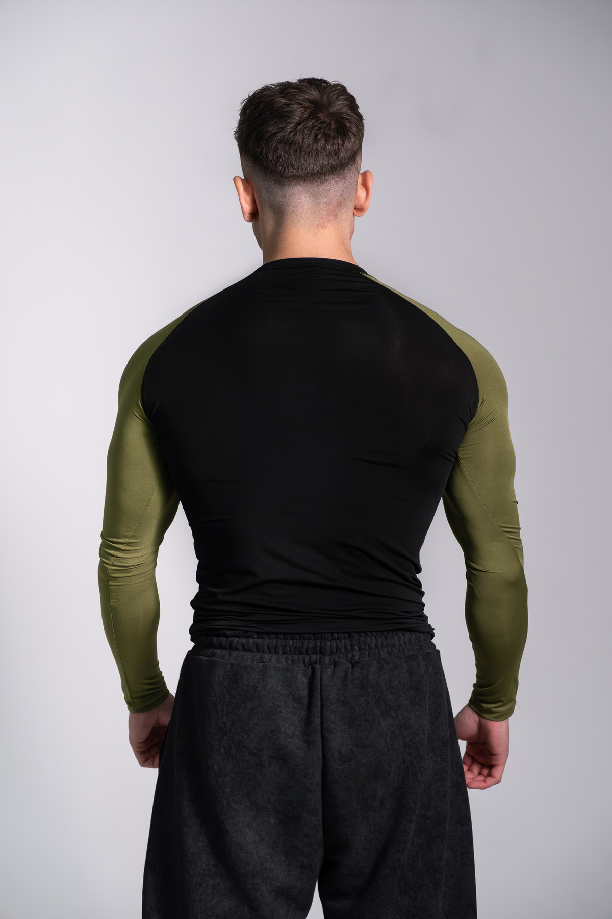 Thelood Uzun Kol Raglan Compression t-shirt Body şekillendirici dar tişört görsel 4