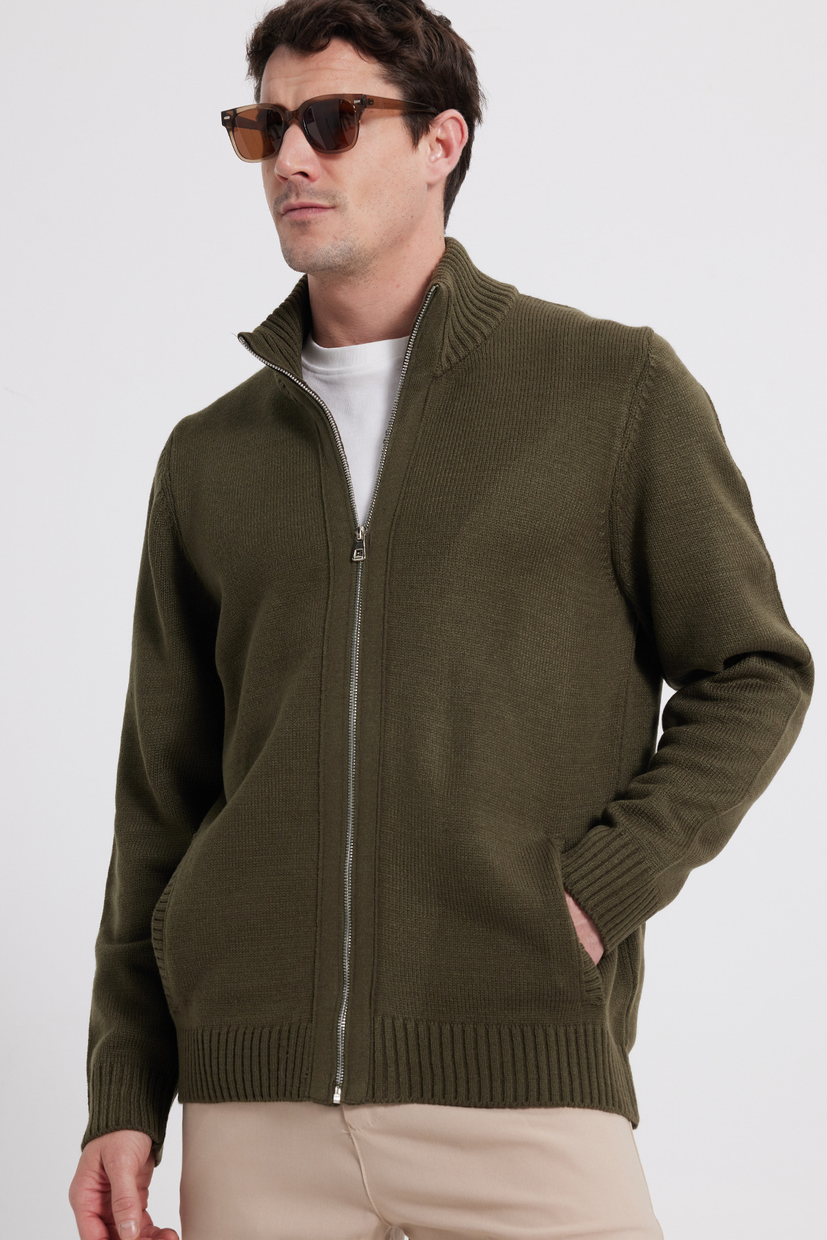 Tudors  Erkek Standart Fit Normal Kesim Fermuarlı Haki Hırka - Görsel 6