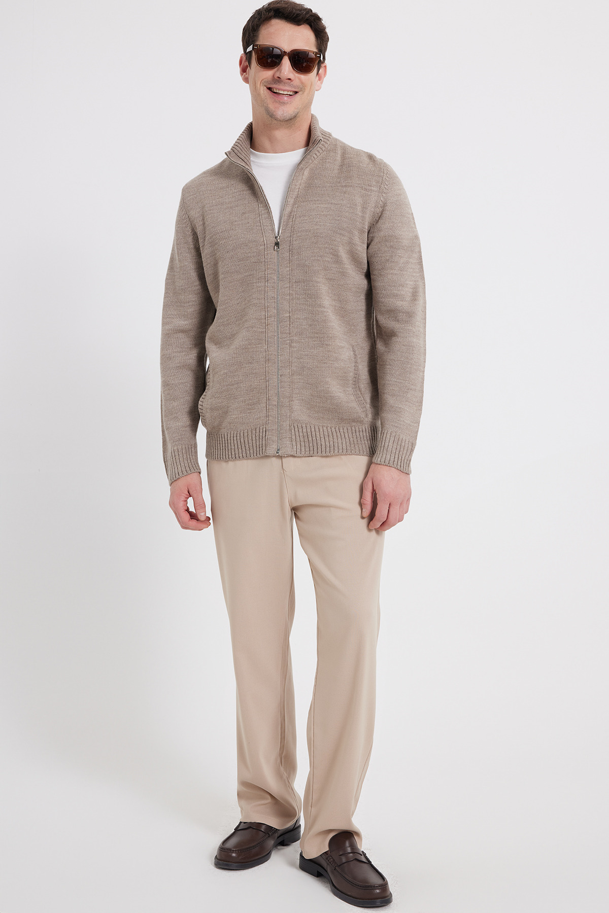 Tudors  Erkek Standart Fit Normal Kesim Fermuarlı Kahverengi Hırka - Görsel 5