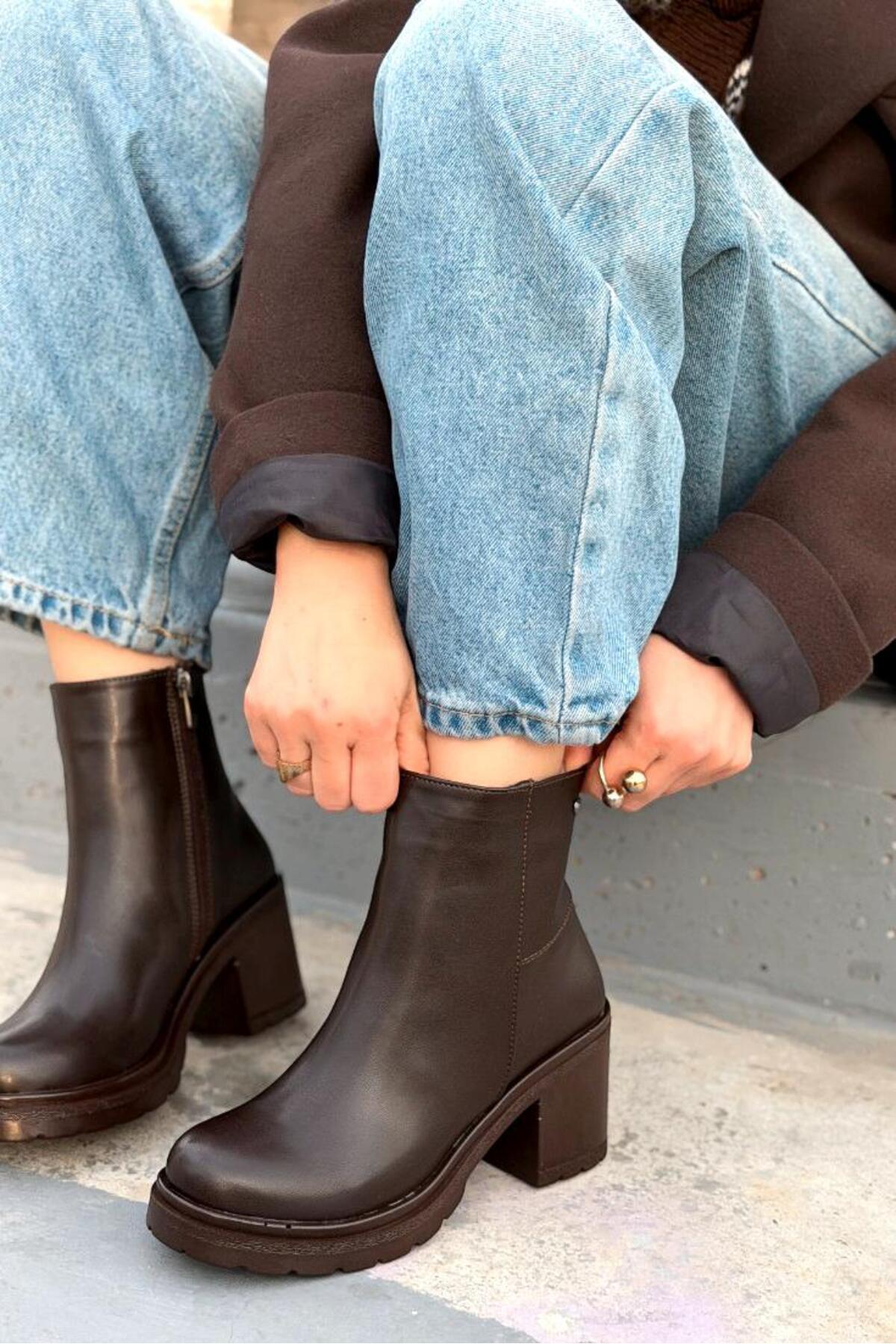 I Love Shoes Fivra Kahverengi Fermuarlı Kalın Topuklu Günlük Kadın Bot görsel 6