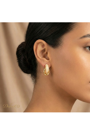 Dafni.CO Jewellery Altın Renk Krem Detaylı Geçmeli Halka Çelik Küpe