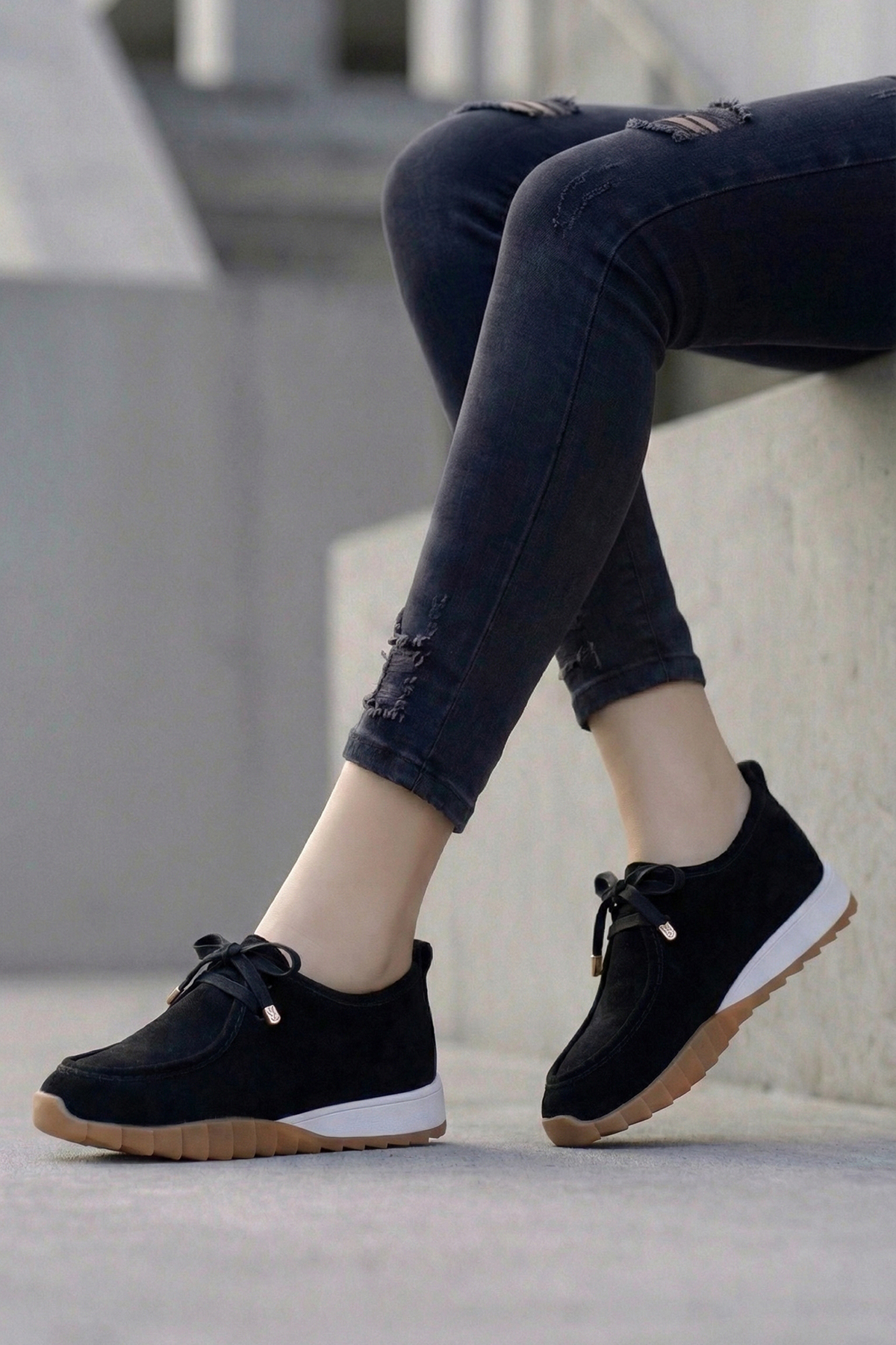 NEW YORK 057 Women's Colored Sole Sneaker Hiking Shoes