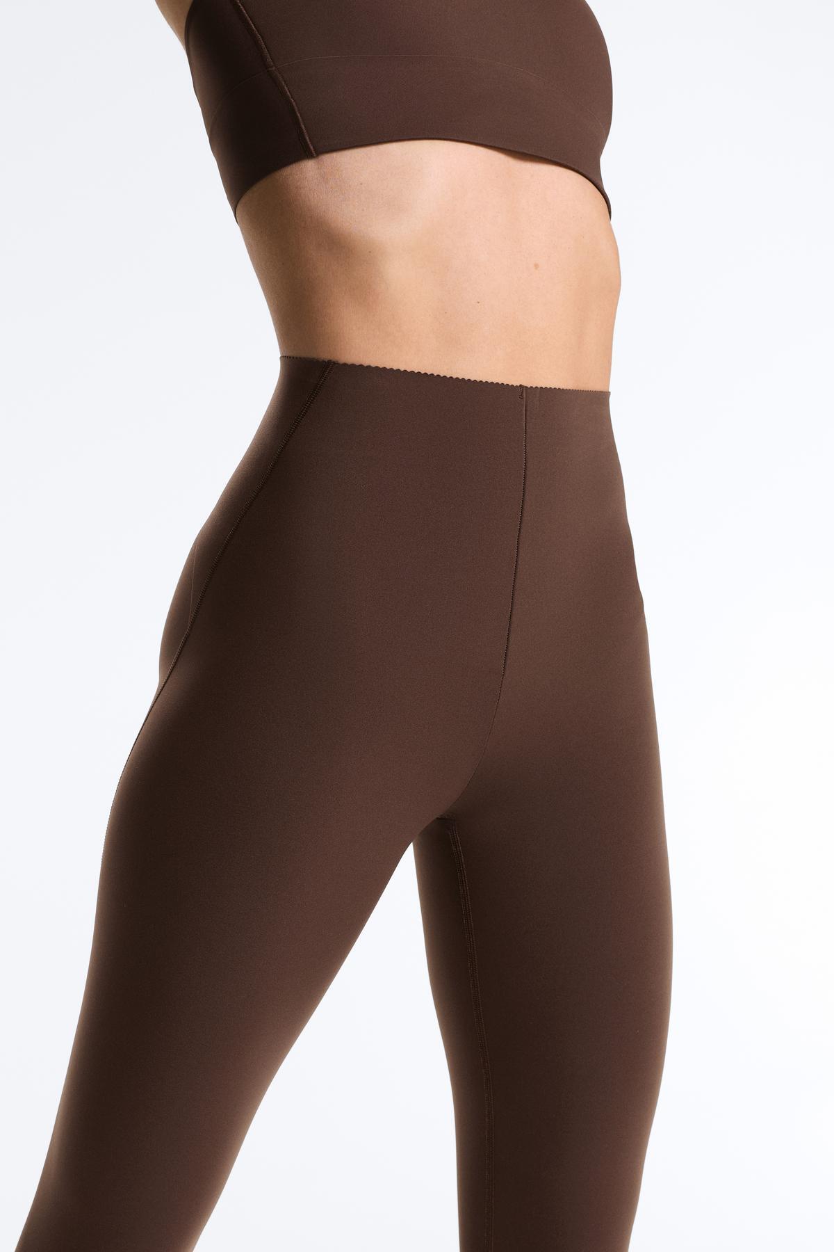 Oysho  Compressive core control yüksek belli bilek hizasında tayt - Görsel 3