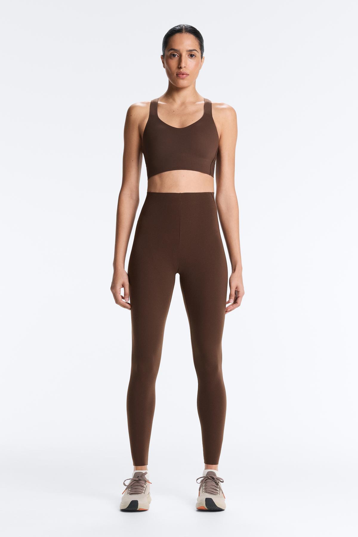 Oysho  Compressive core control yüksek belli bilek hizasında tayt - Görsel 2