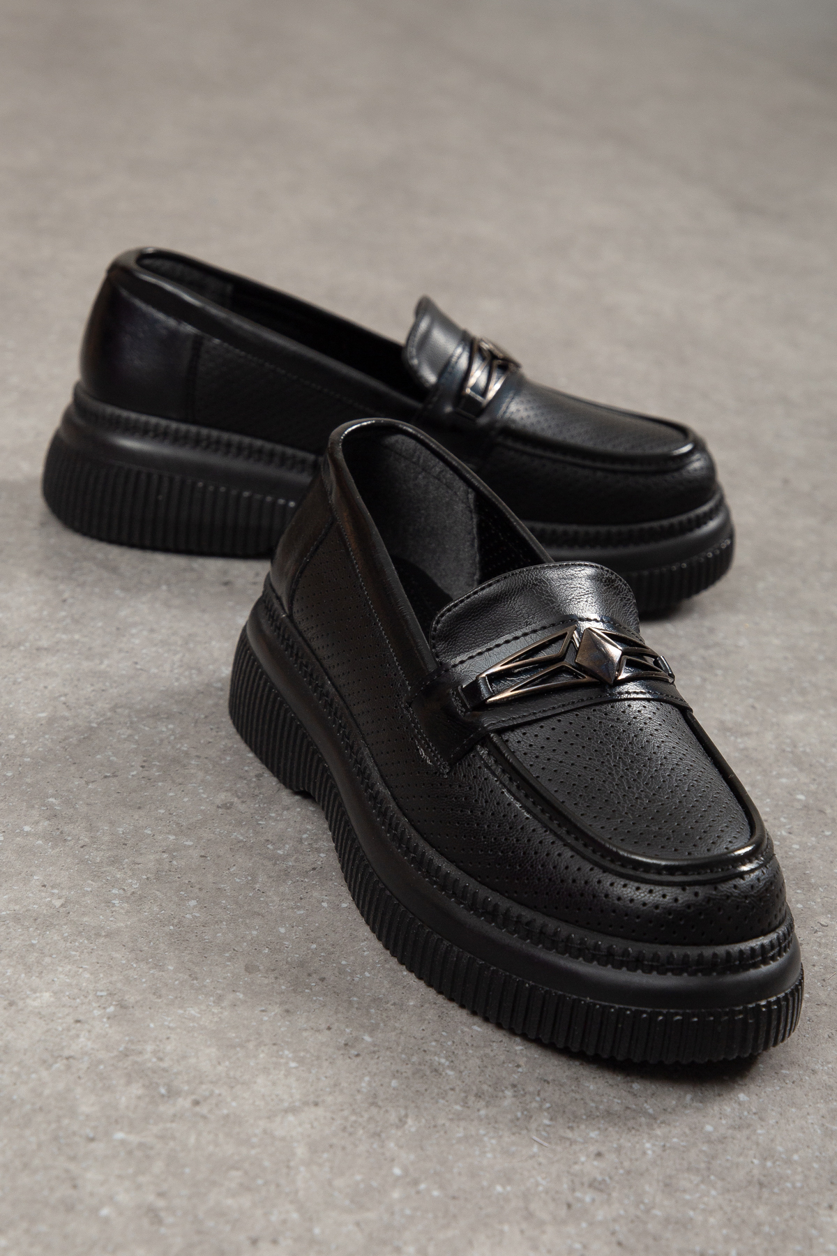 Clara Saddled Perforated Breathable Stylish Women Loafers