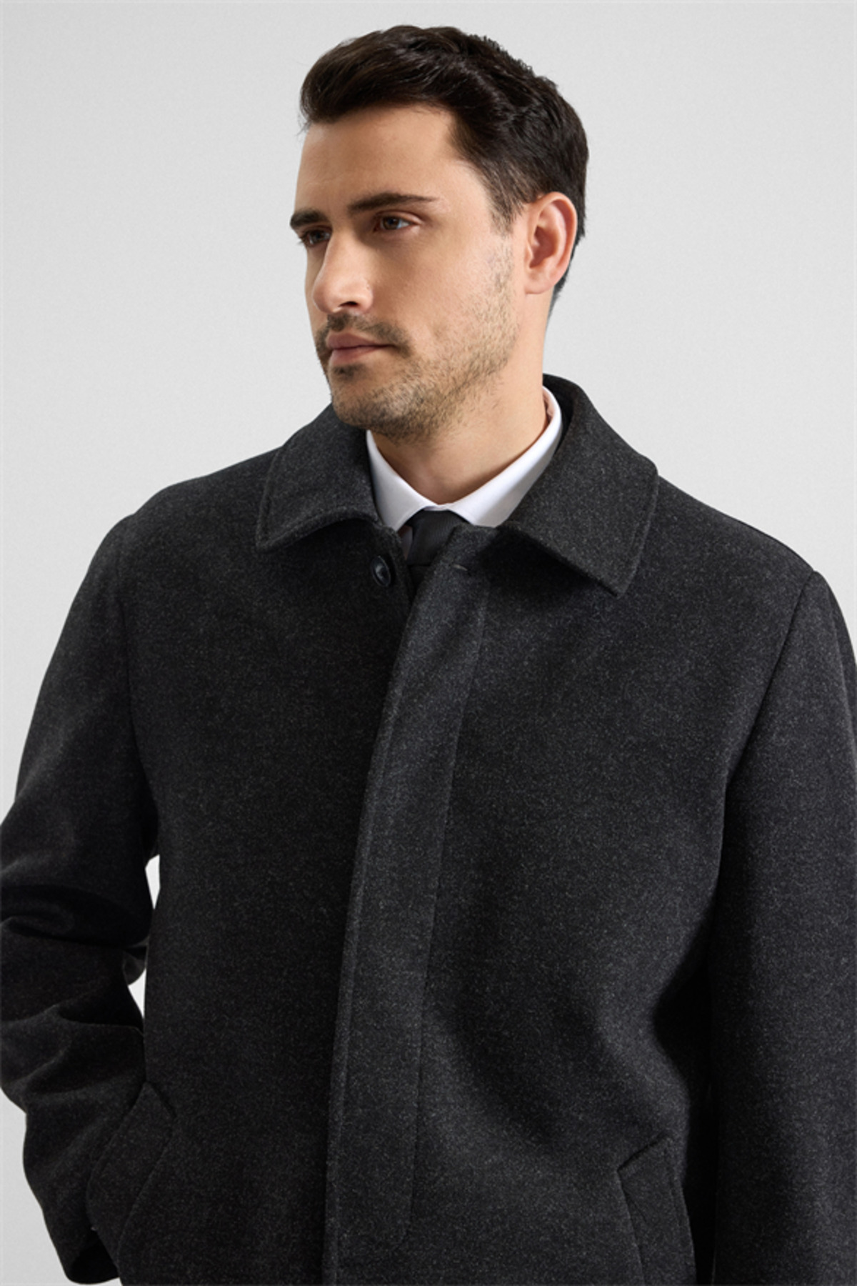 SÜVARİ  Antrasit Regular Bebe Yaka Düz Yan Cepli Kaban - Görsel 4