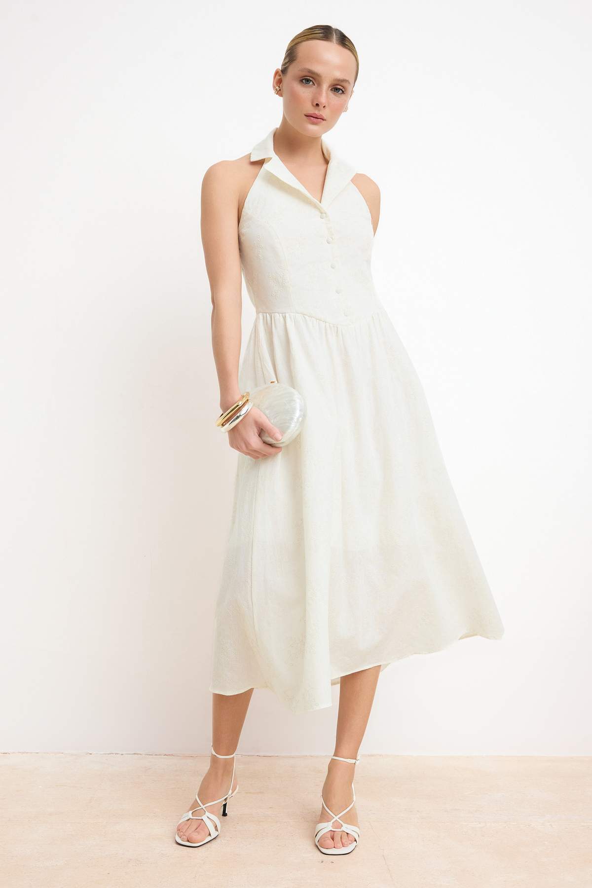 Trendyolmilla  Beyaz Kumaş Özellikli Midi Dokuma Elbise TWOSS26EL00224 - Görsel 2