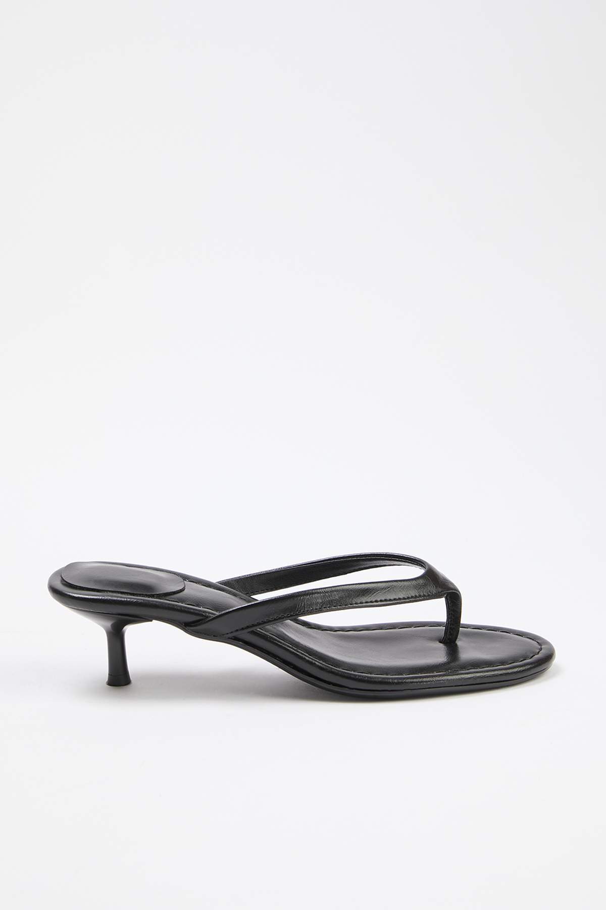 TRENDYOL SHOES Crne ženske šleperice sa potpeticom 4,5 cm TAKSS26TO00058