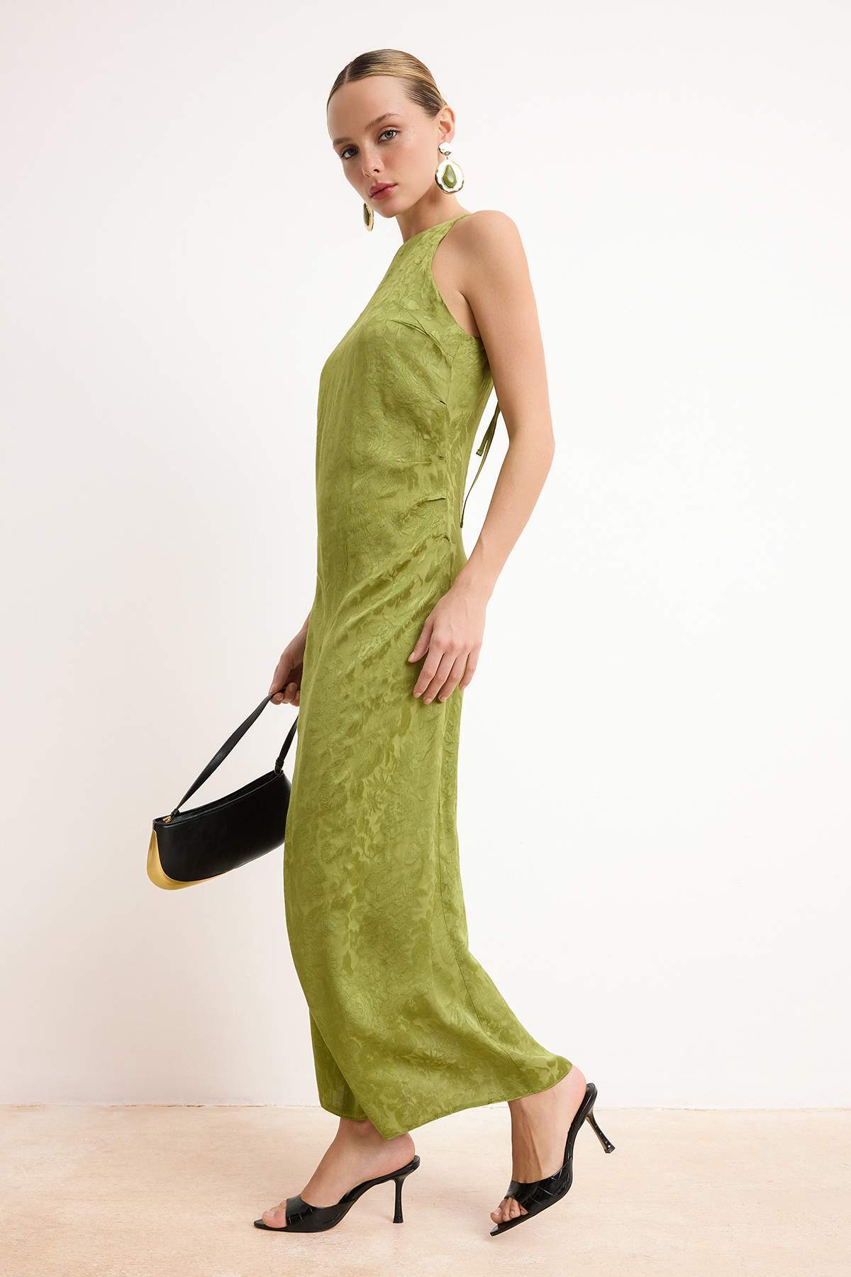 Trendyolmilla  Yağ Yeşil Büzgü ve Drape Detaylı Midi Dokuma Elbise TWOSS26EL00187 - Görsel 2