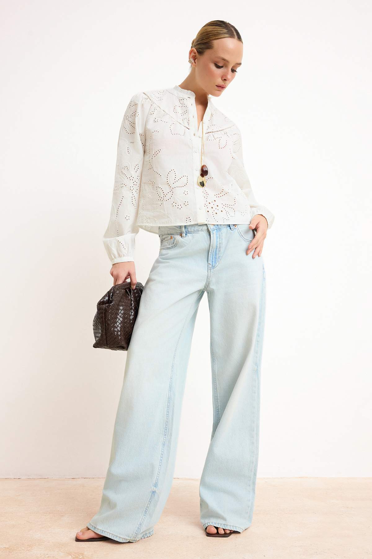 Trendyolmilla  Beyaz Fisto Kedi Merdivenli Boho Gömlek TWOSS26GO00102 - Görsel 2