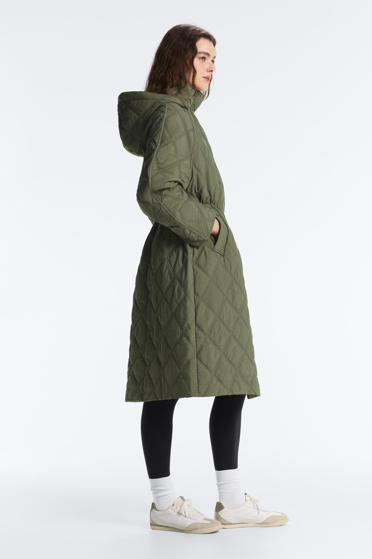 Oysho  AEROGEL'li su geçirmez FELLEX® dolgulu ceket - Görsel 3