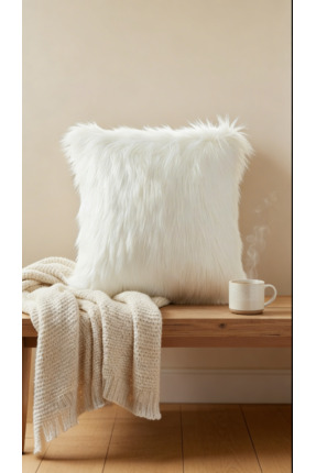 LadiesHome Beyaz Peluş Kırlent Kılıfı 1.sınıf Kumaş