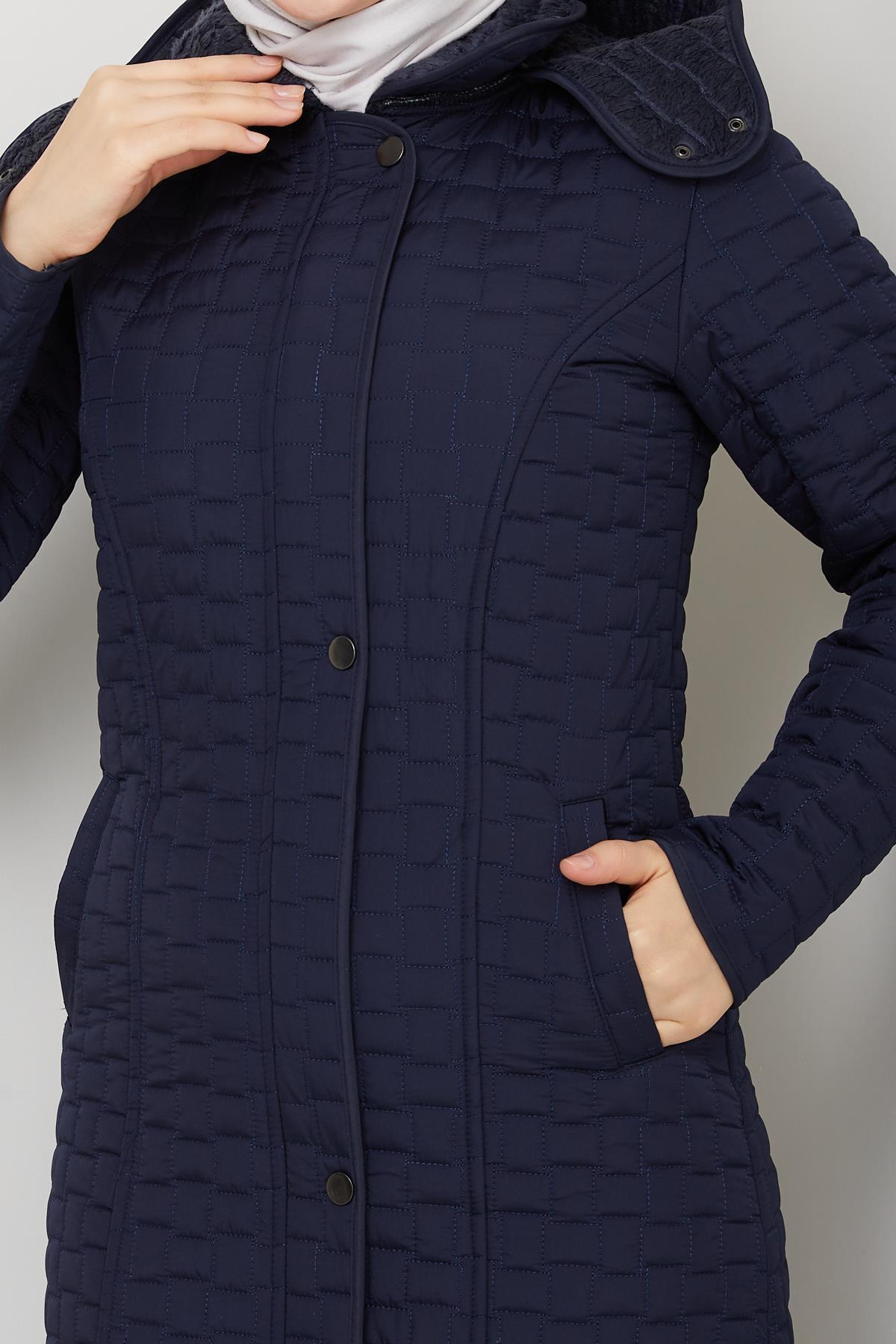 ESLEMNUR  110CM İÇİ VELBOALI KAPİTONE MONT - Görsel 7