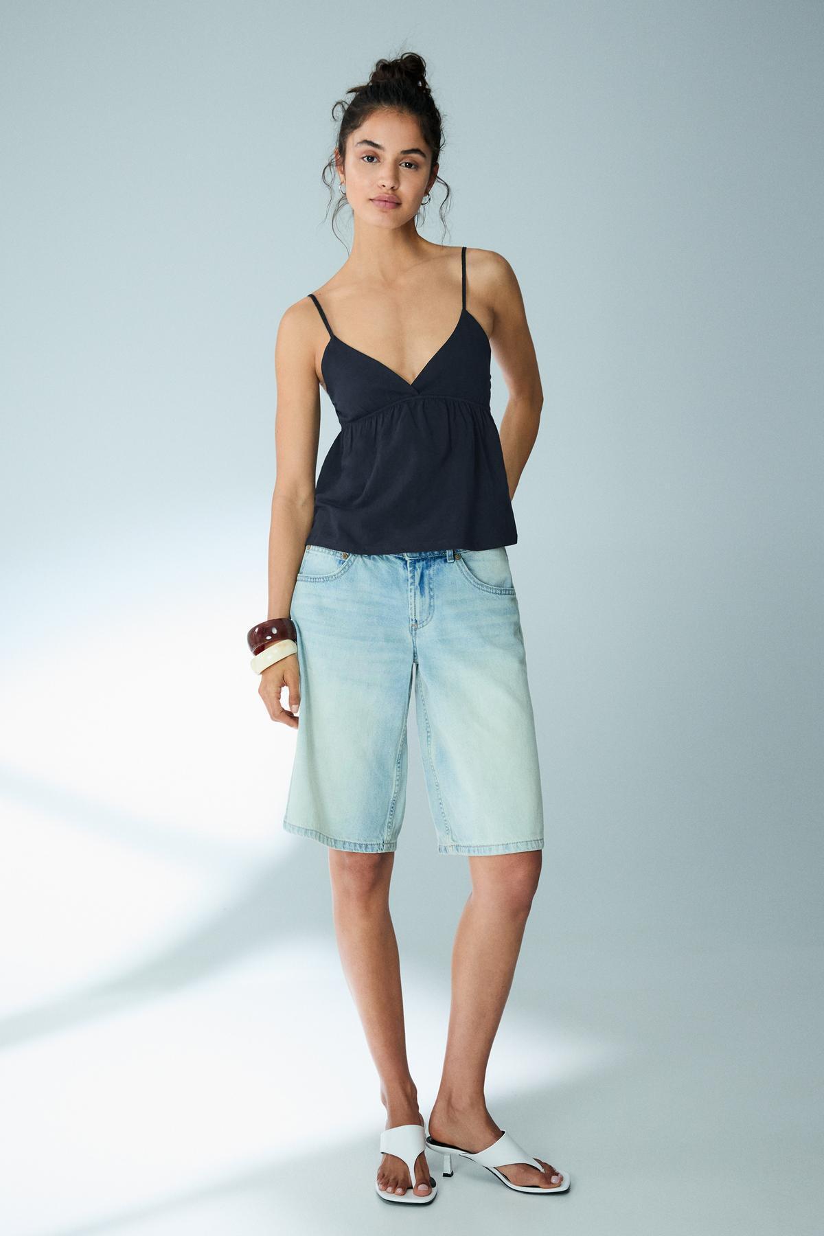 Bershka  Fırfırlı askılı top - Görsel 3