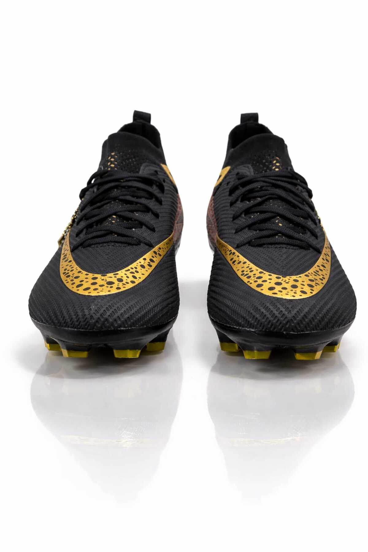 football Unisex Krampon Set (1 adet Çanta, + 1 adet Çorap + 1 adet Tekmelik) görsel 2