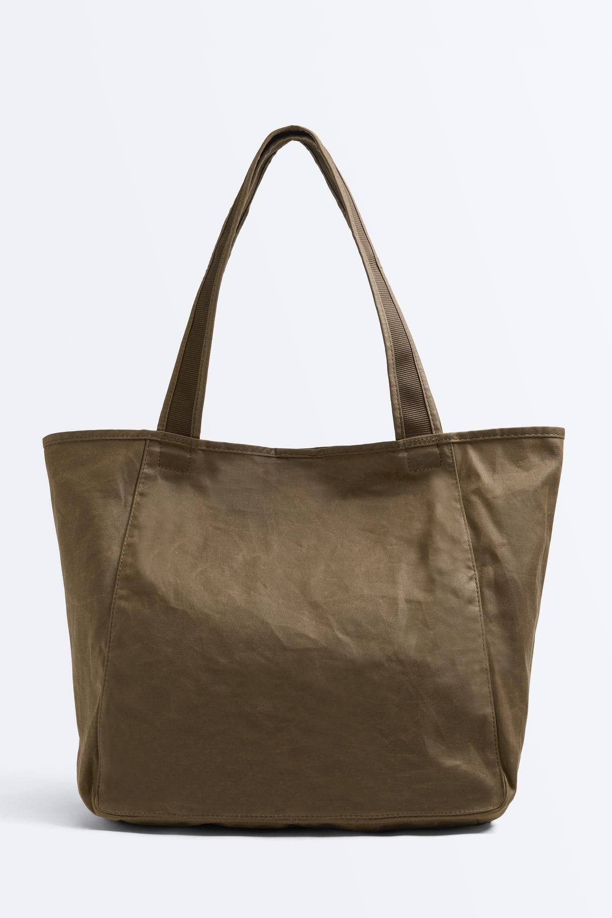 Shopper bag with wax