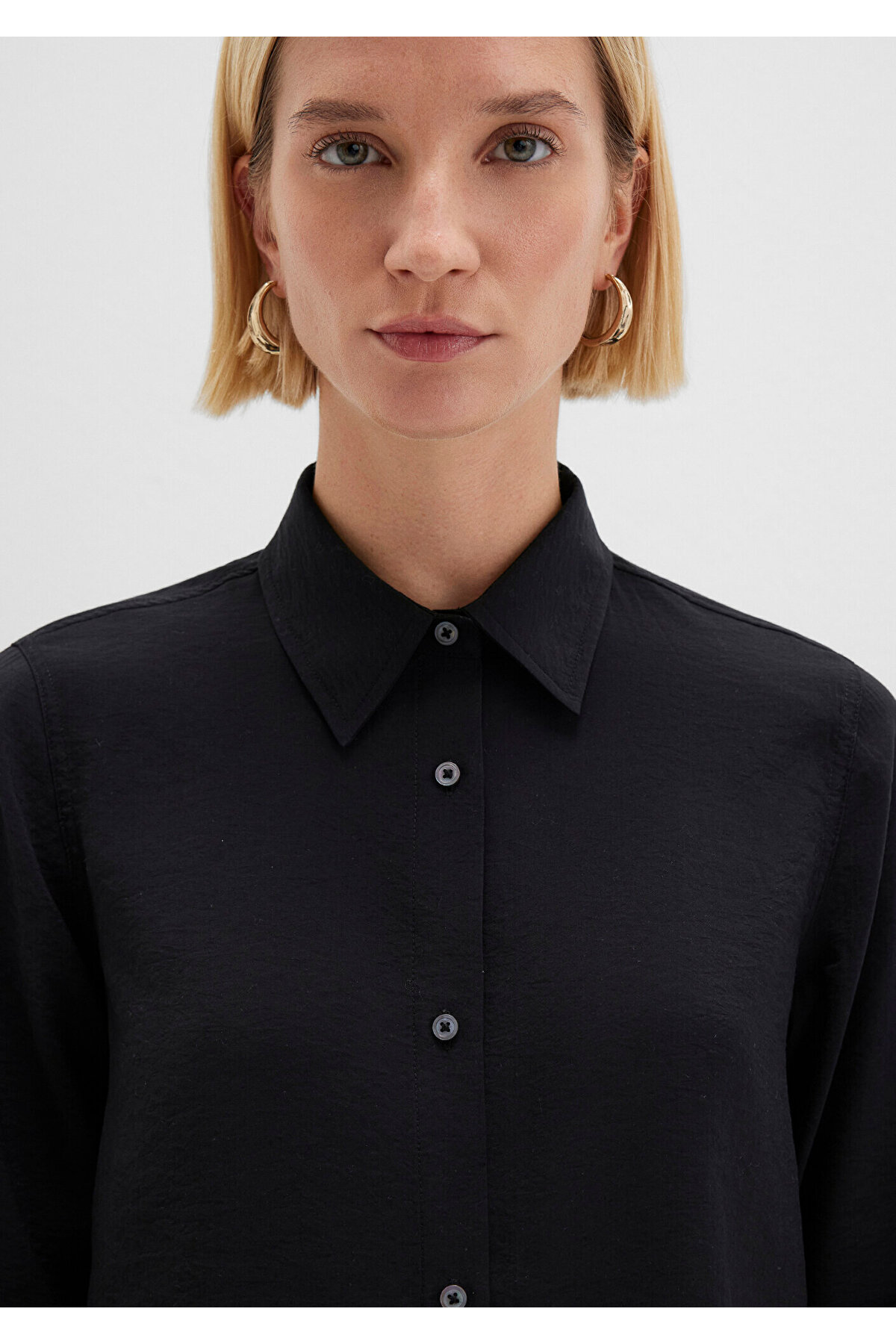 (TENCEL™) Liyosel Karışımlı Siyah Gömlek Regular Fit / Normal Kesim 1211374-900 — مشکی p00001911 — تصویر 6 از 7