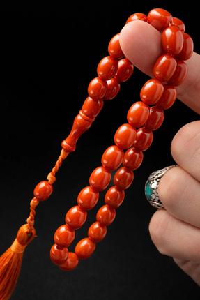 Cemhan Göksal Sıkma Kehribar 9x11 mm El İşçiliği Ağır Duruş Koleksiyon Tesbih