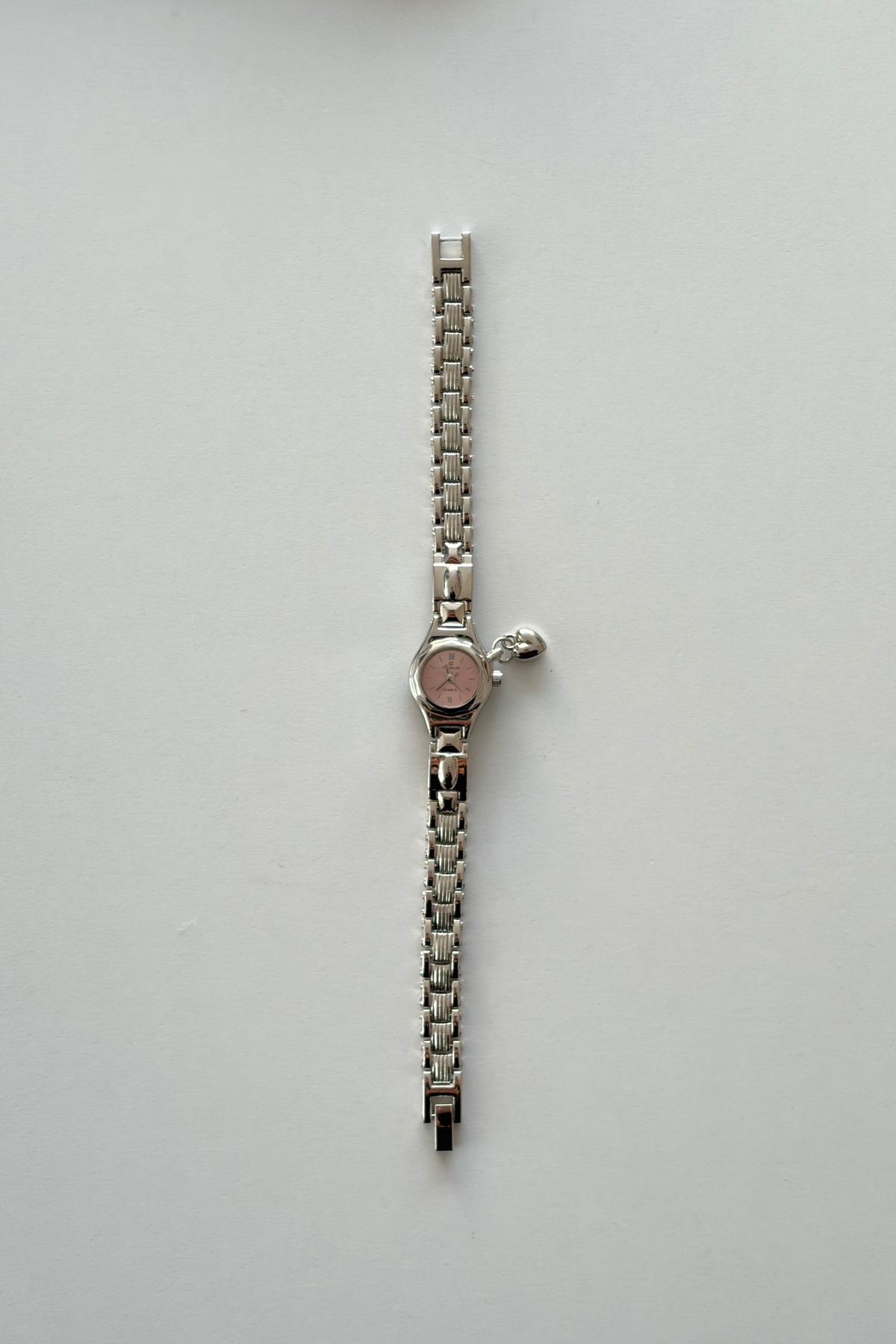 keisy  Vanessi Kalp Detaylı Minimal Kadın Kol Saati - Görsel 2