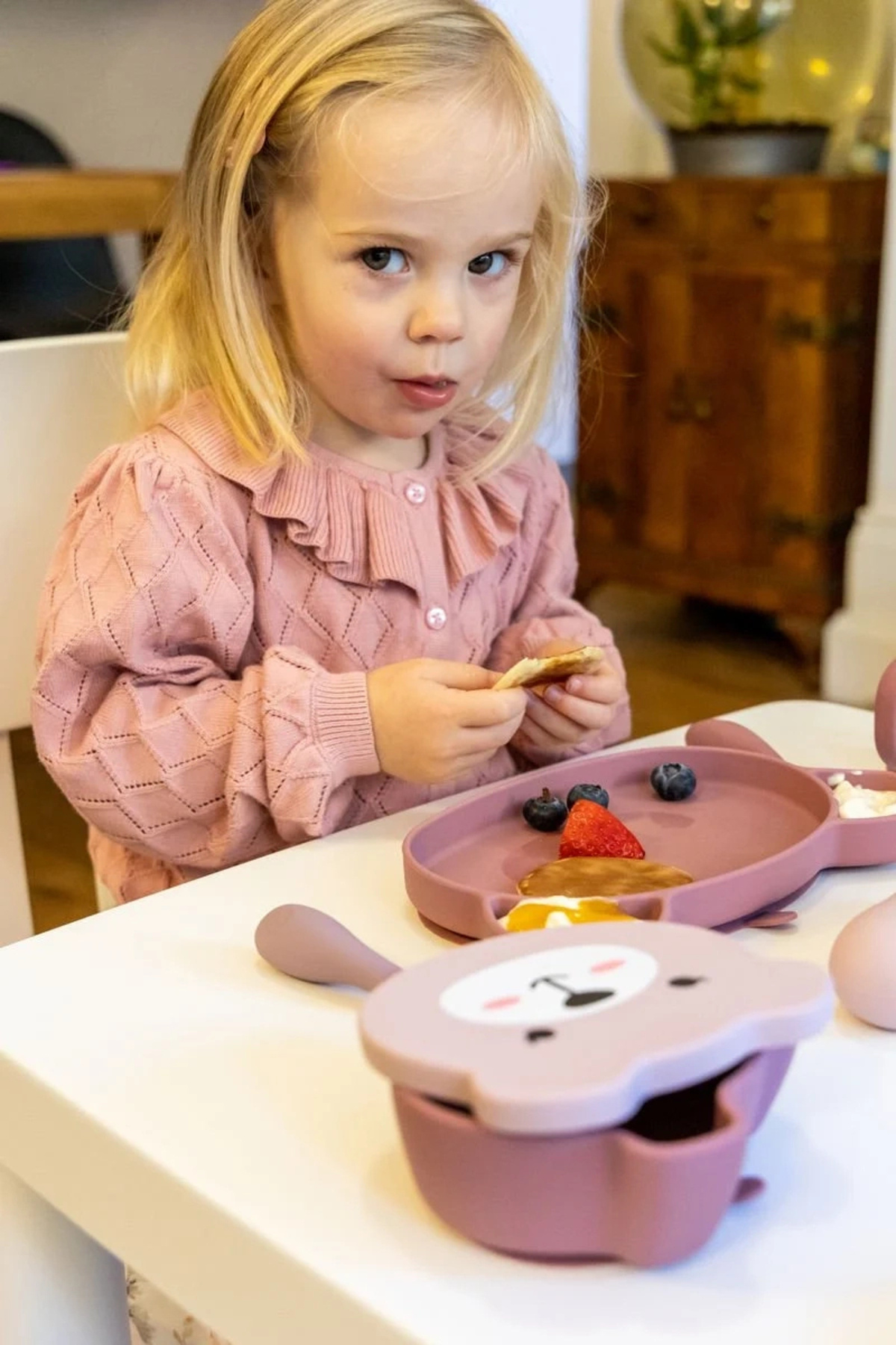 TUM TUM Silikon Beslenme Seti Betsy Bear (5 Parça) fotoğrafı 4 (önizleme)