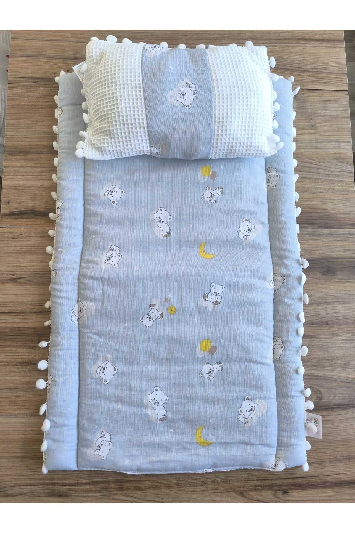 BELLOT Laura Baby Ponponlu Alt Açma Minderi fotoğrafı 5 (önizleme)