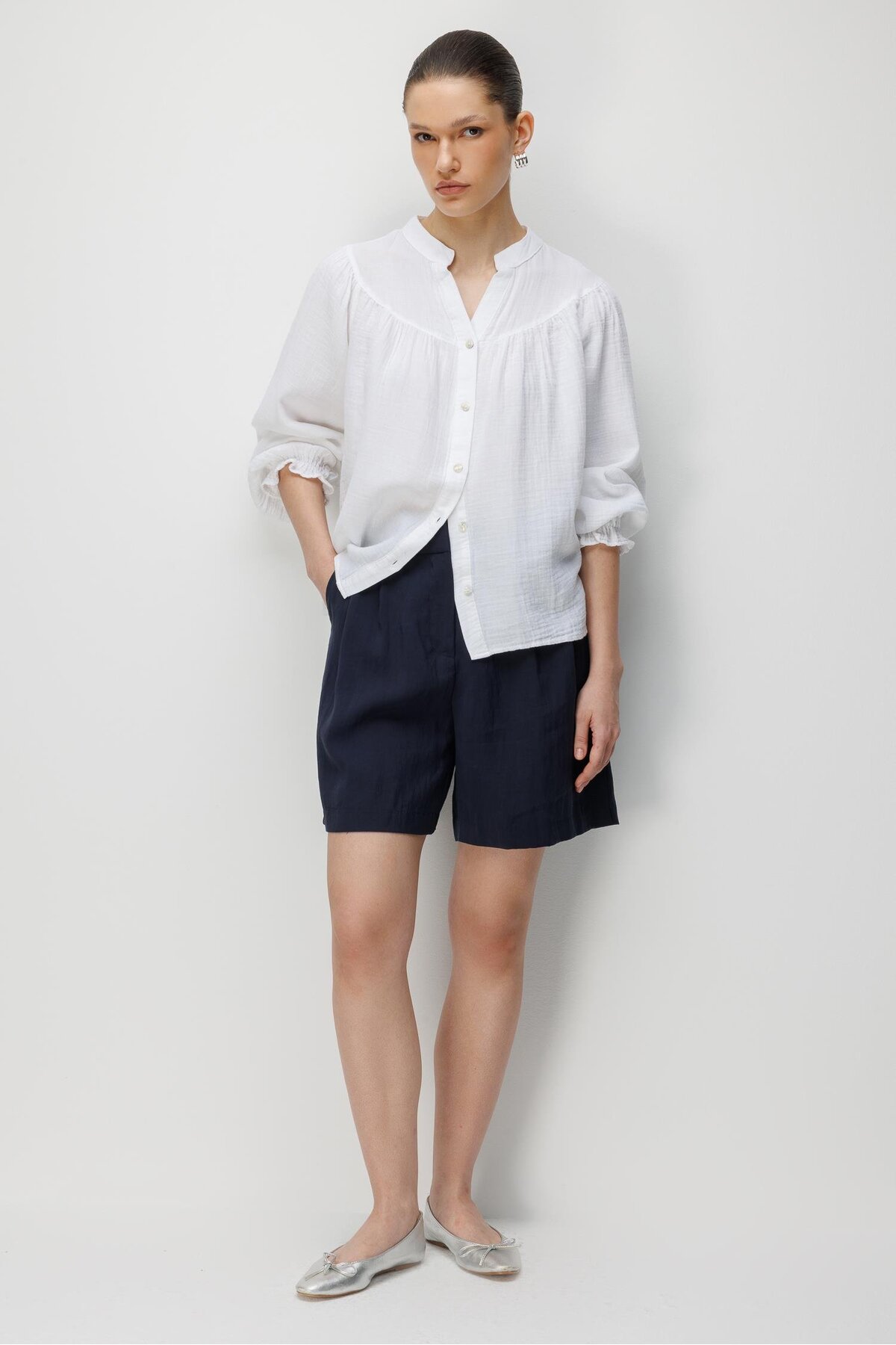 Mixray  4733 Kadın Büzgü Robalı Uzun Kol Müslin Gömlek Beyaz - Görsel 2