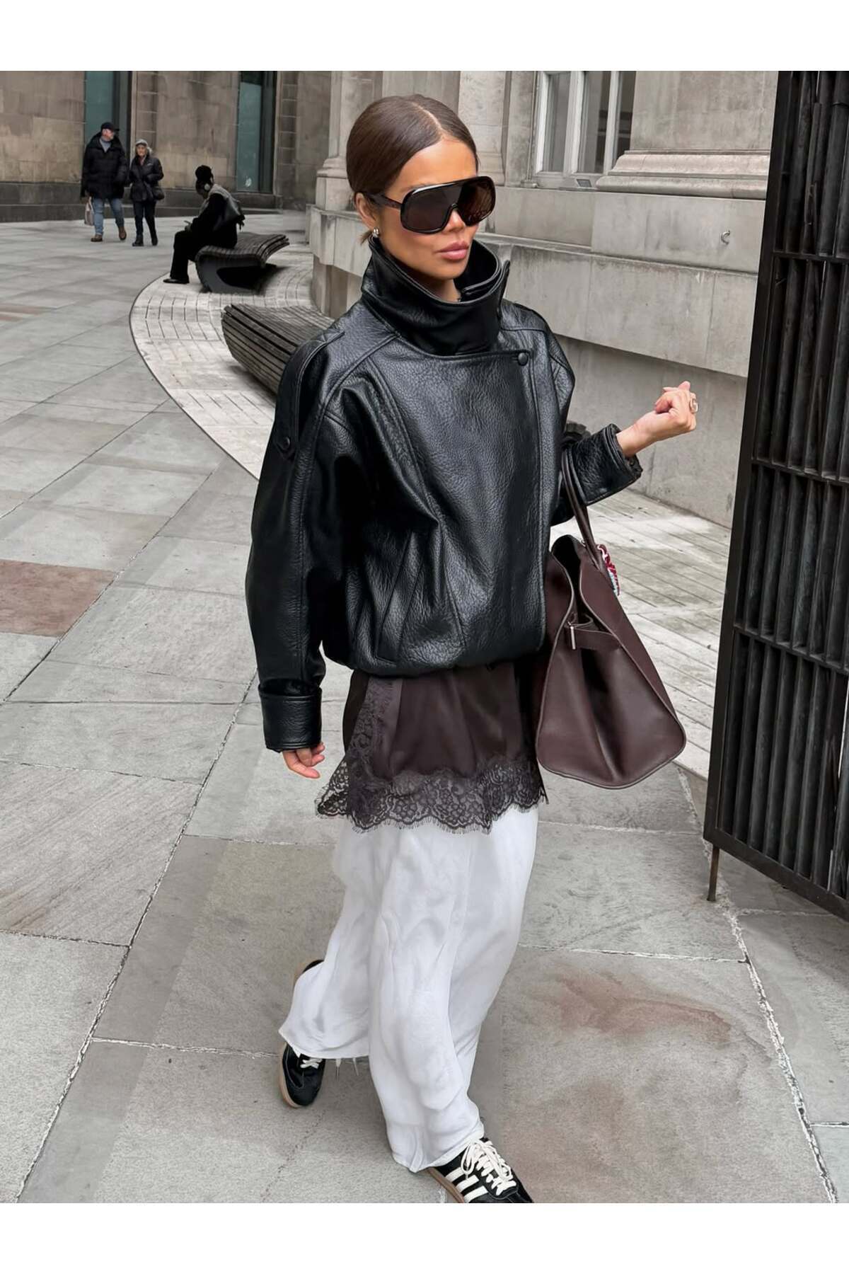 MEECY  Kadın ZR Model Dik Yaka Fermuarlı Deri Ceket - Görsel 3