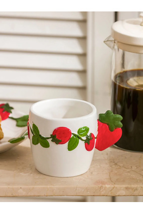 LC Waikiki LCW HOME Karışık Çilek Desenli Seramik Kupa 320 Ml