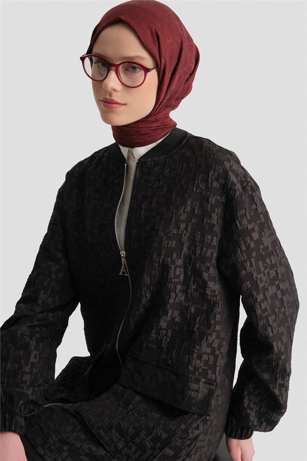 Armine  Jakarlı Cepli Ceket Siyah