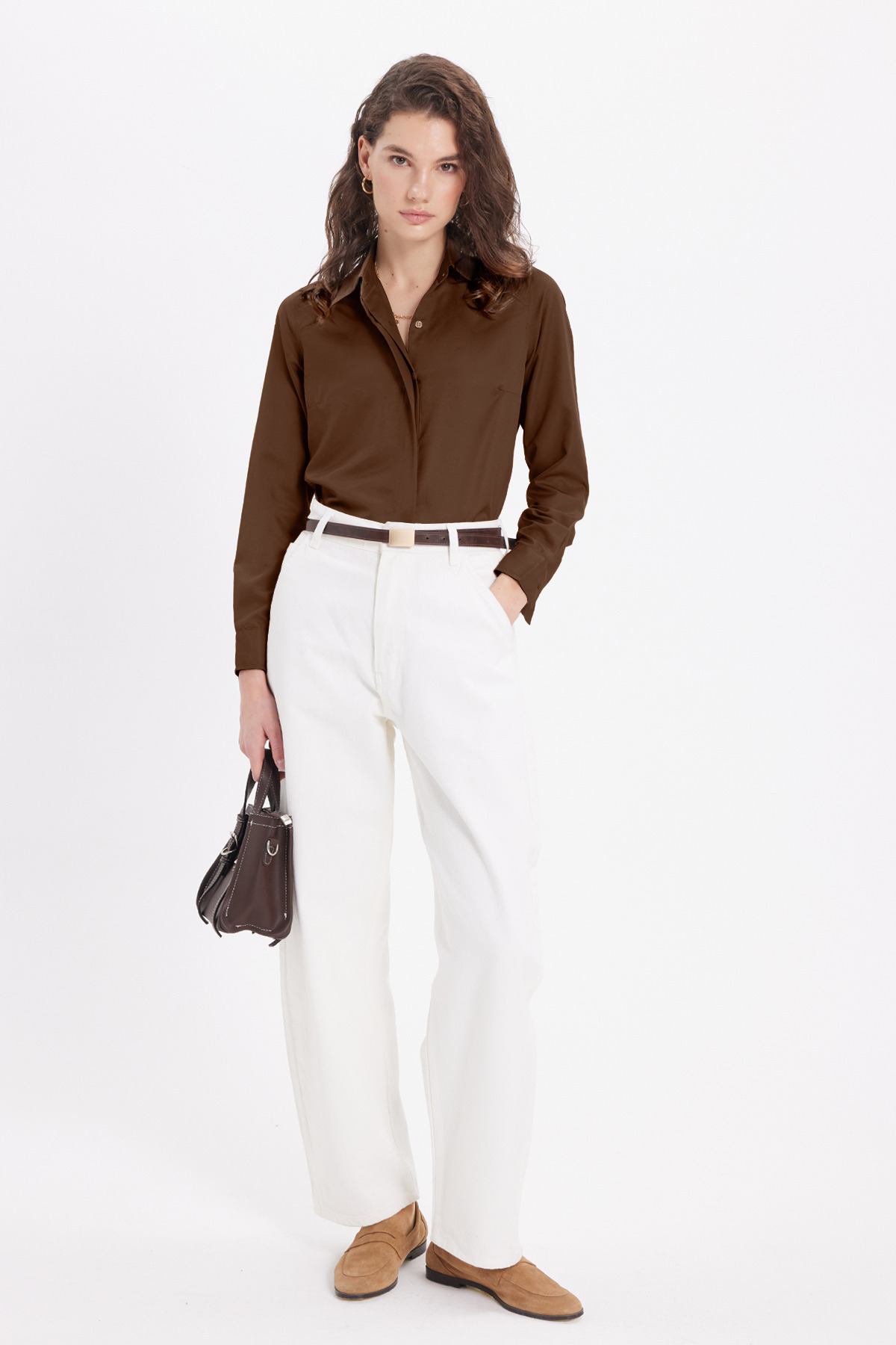 Tudors  Kadın Slim Fit Dar Kesim Vucüda Oturan Uzun Kollu Gizli Düğme Detaylı Kahverengi Basic Gömlek - Görsel 2