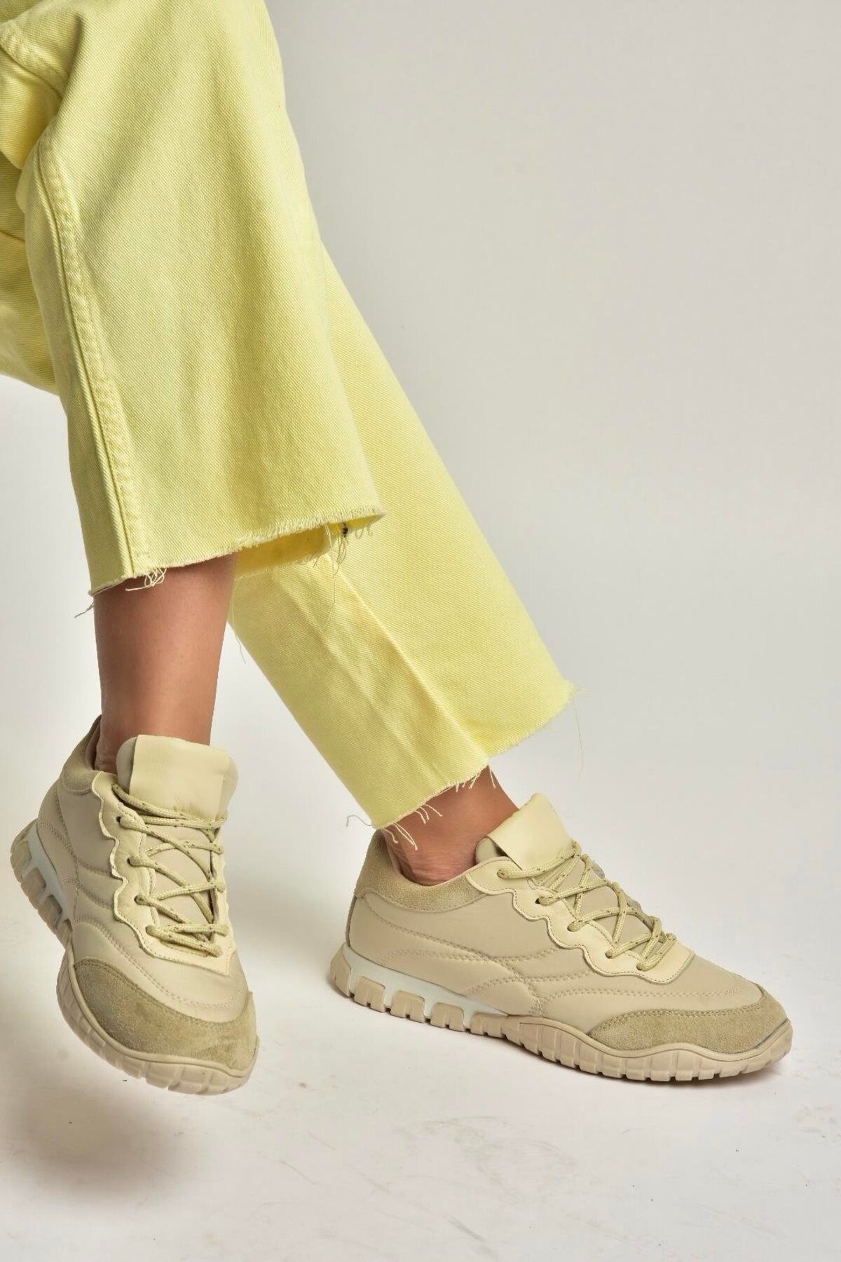 Unisletion Kyon☆ Fox Shoes Y312515704 Bej Kumaş Kadın Spor Ayakkabı Sneakers