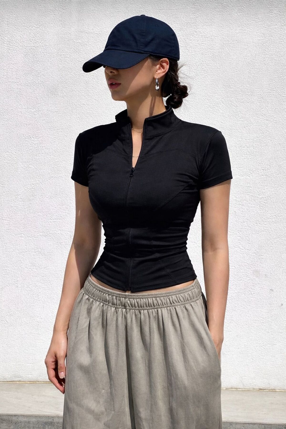 EDVESS Fermuarlı Estetik Crop T-shirt