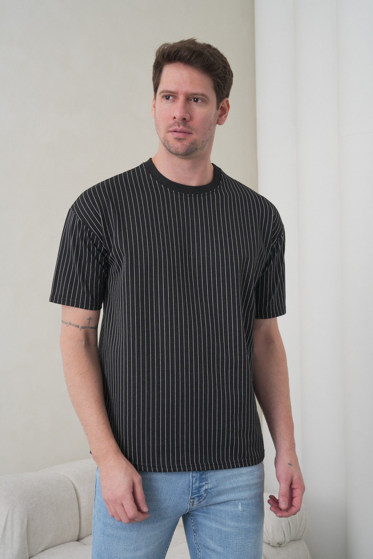 Daniel Men's Vertical Striped Casual Cut Crew Neck Black T-Shirt