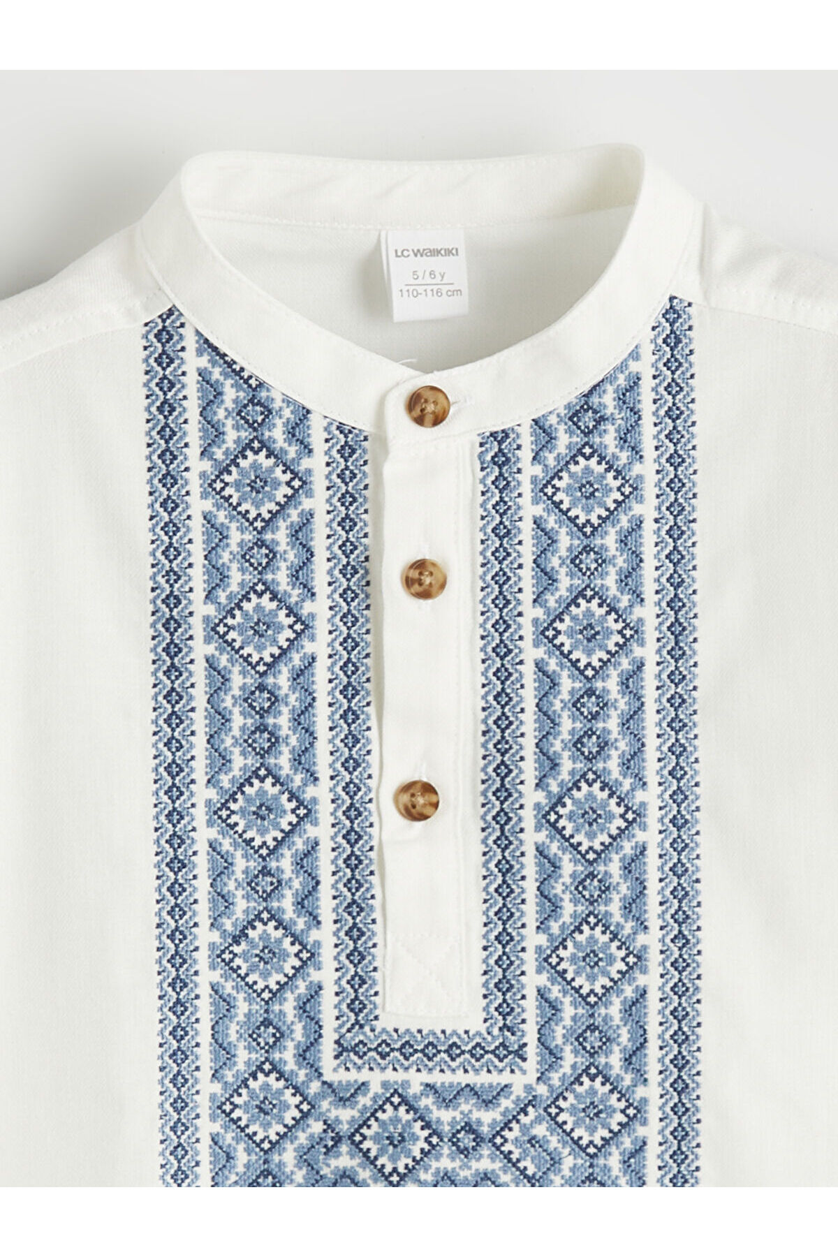 LC Waikiki Beyaz Hakim Yaka Erkek Çocuk Nakışlı Poplin Gömlek fotoğrafı 2 (önizleme)