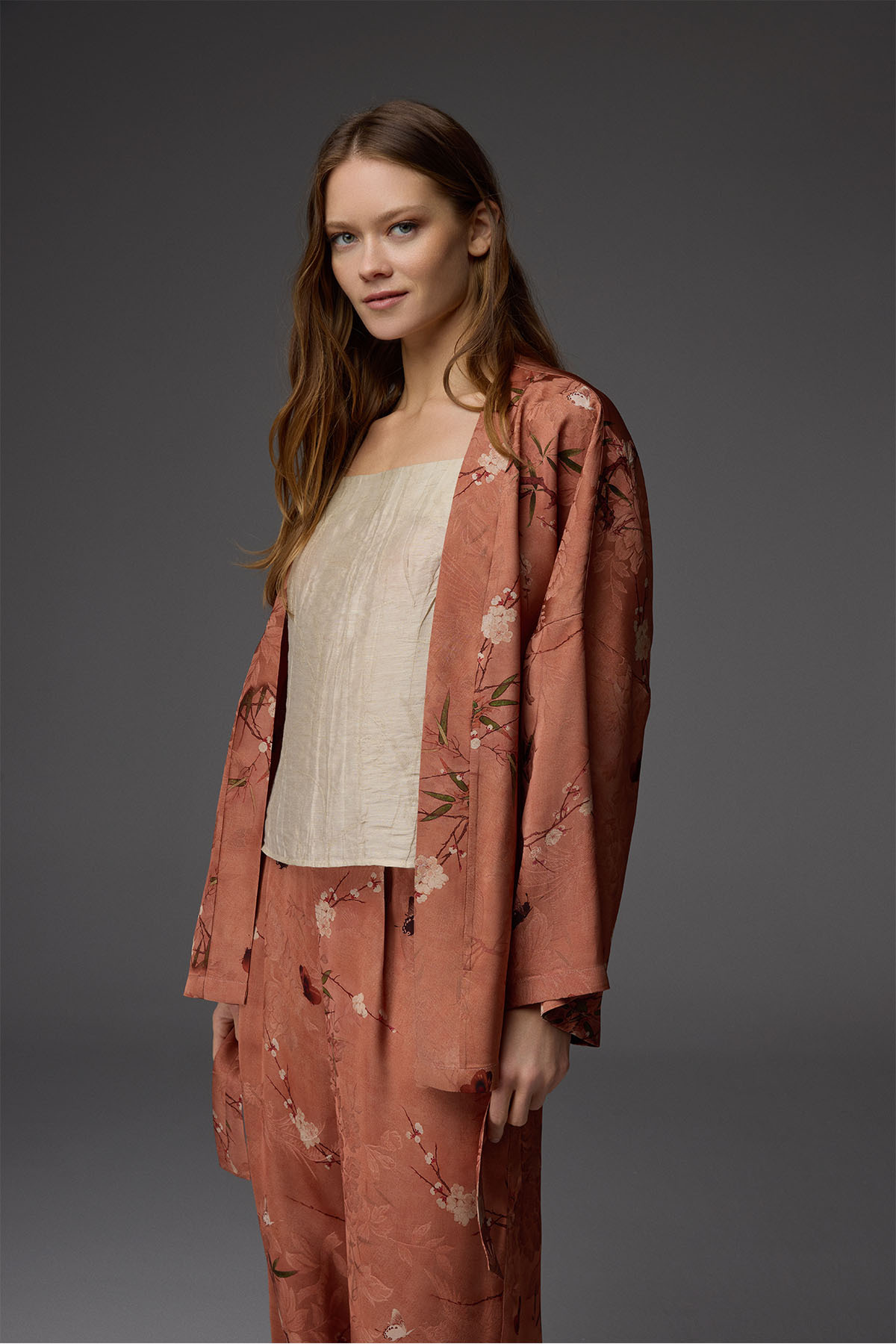 BONJOUR MADAME Viscose Jacquard Patterned Dressing Gown Trousers Bustier 3-Piece Set Bm-1803