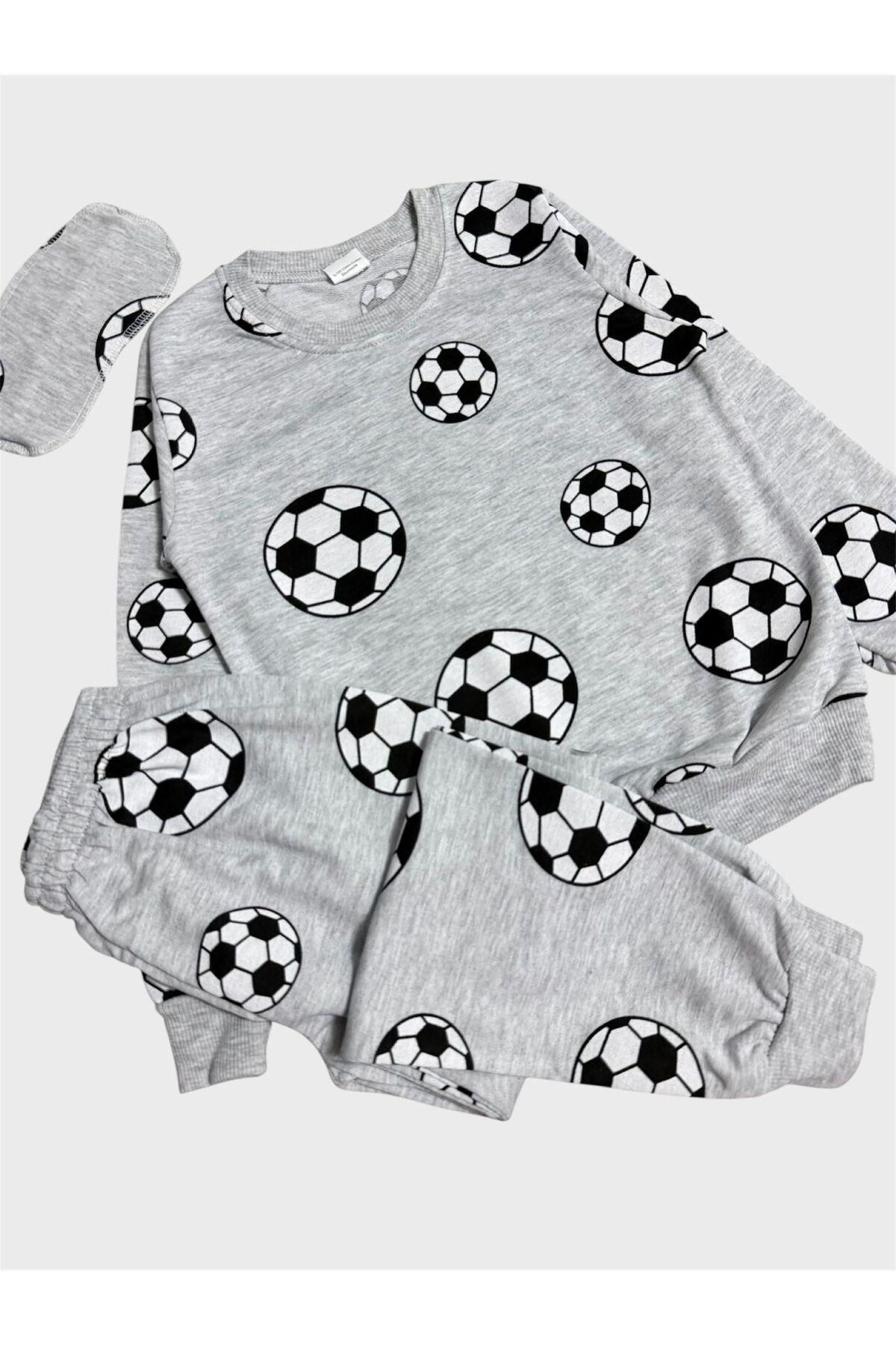 ALİŞ KİDS Erkek Çocuk Pamuklu Gri Futbol Topu Desenli Uzun Kollu Göz Bantlı Mevsimlik Pijama Takımı fotoğrafı 5 (önizleme)