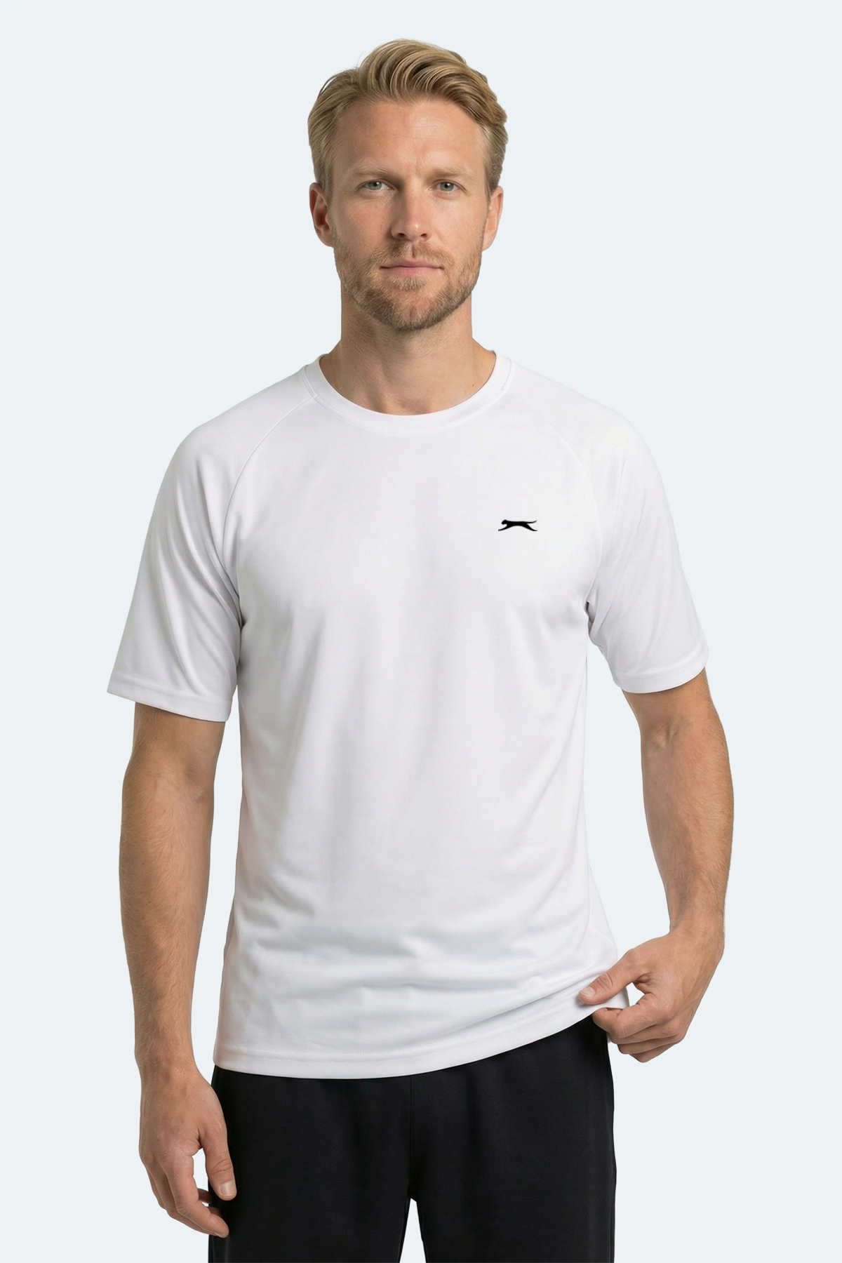 تی شرت سفید مردانه RISING اسلازنگر تی شرت ورزشی Slazenger