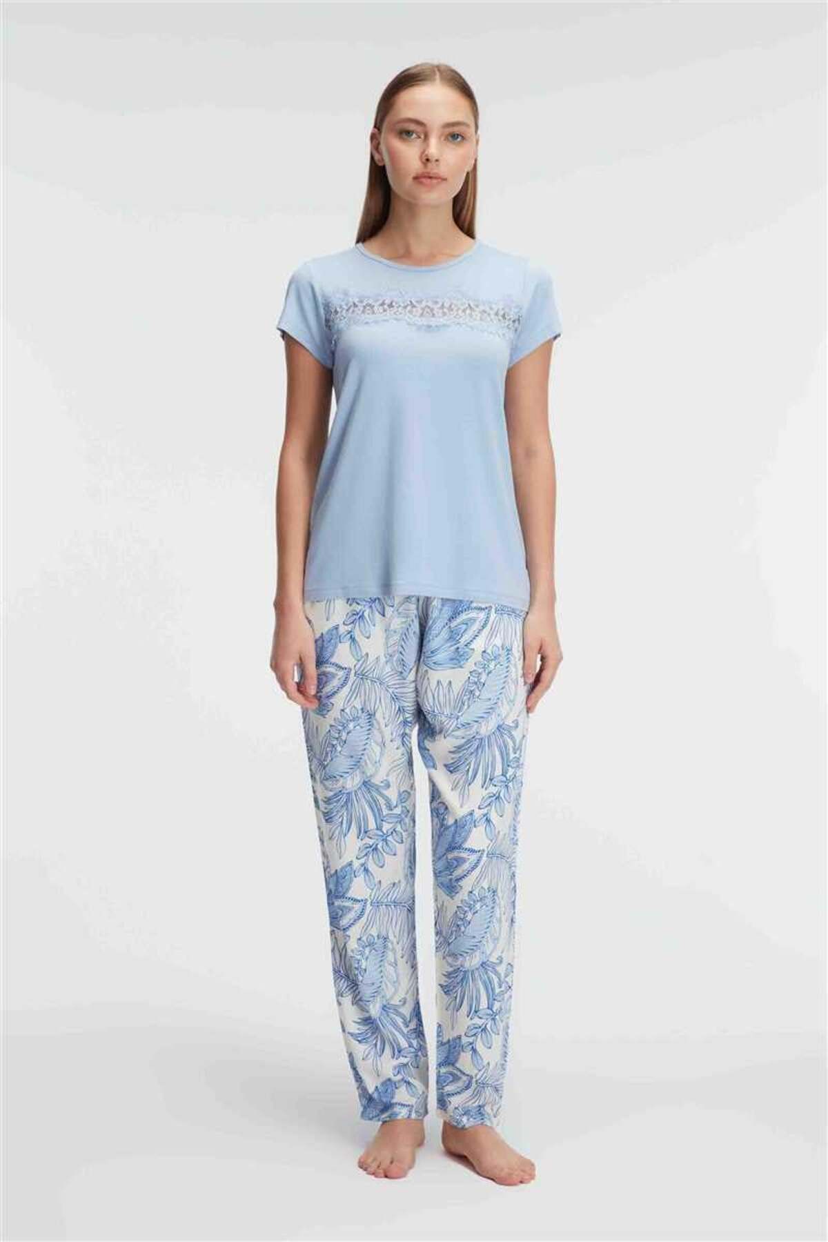 Findit Kısa Kol Bisiklet Yaka Kadın Viskon Çiçek Desenli Yazlık ÖRME Dantel Detaylı Pijama Takımı