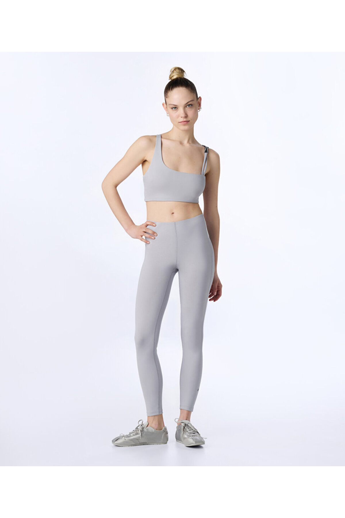 Twist Colorblock Tayt