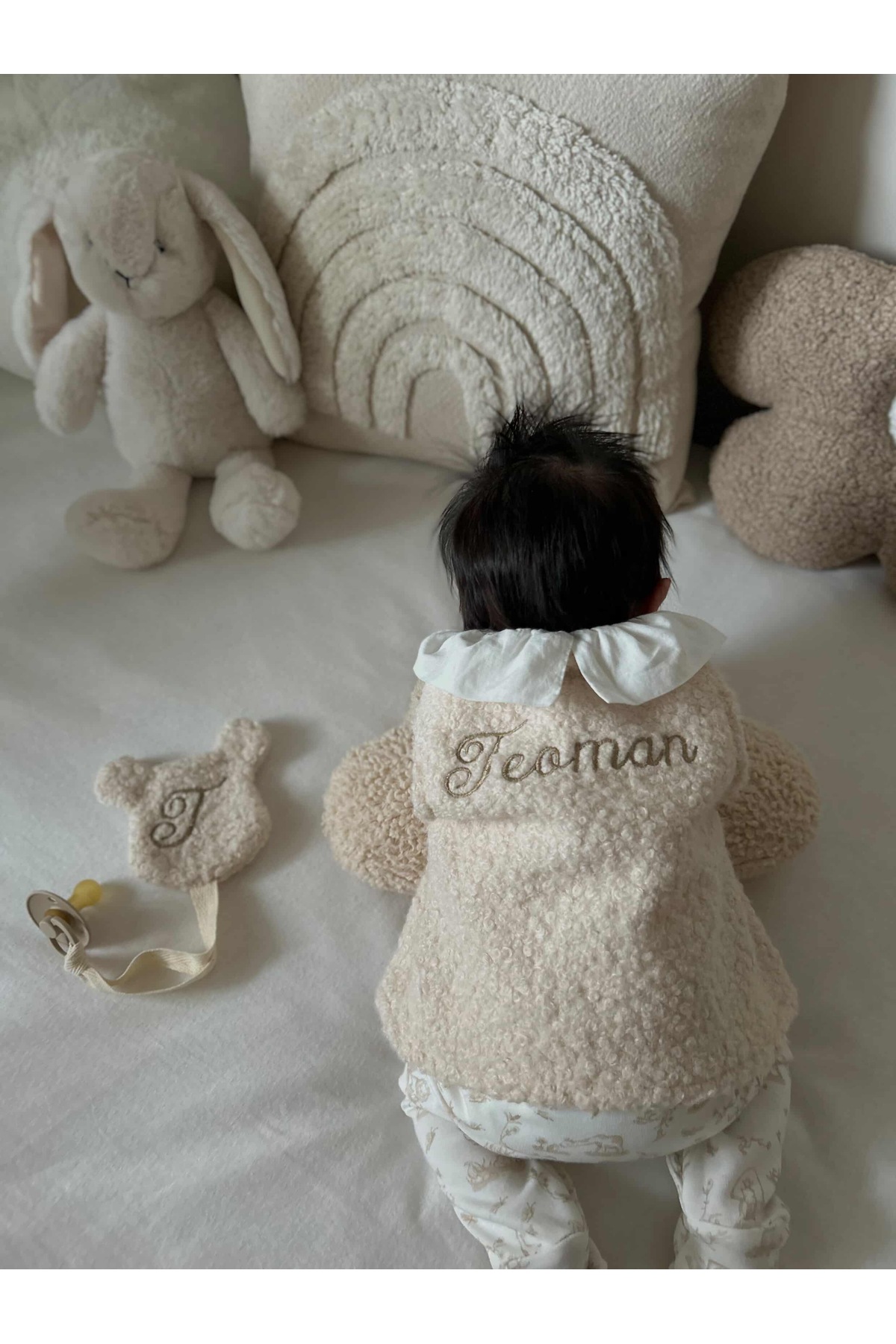 bohemoon Kişiye Özel İsim Nakışlı Teddy Bebek Yelek Krem fotoğrafı 3 (önizleme)