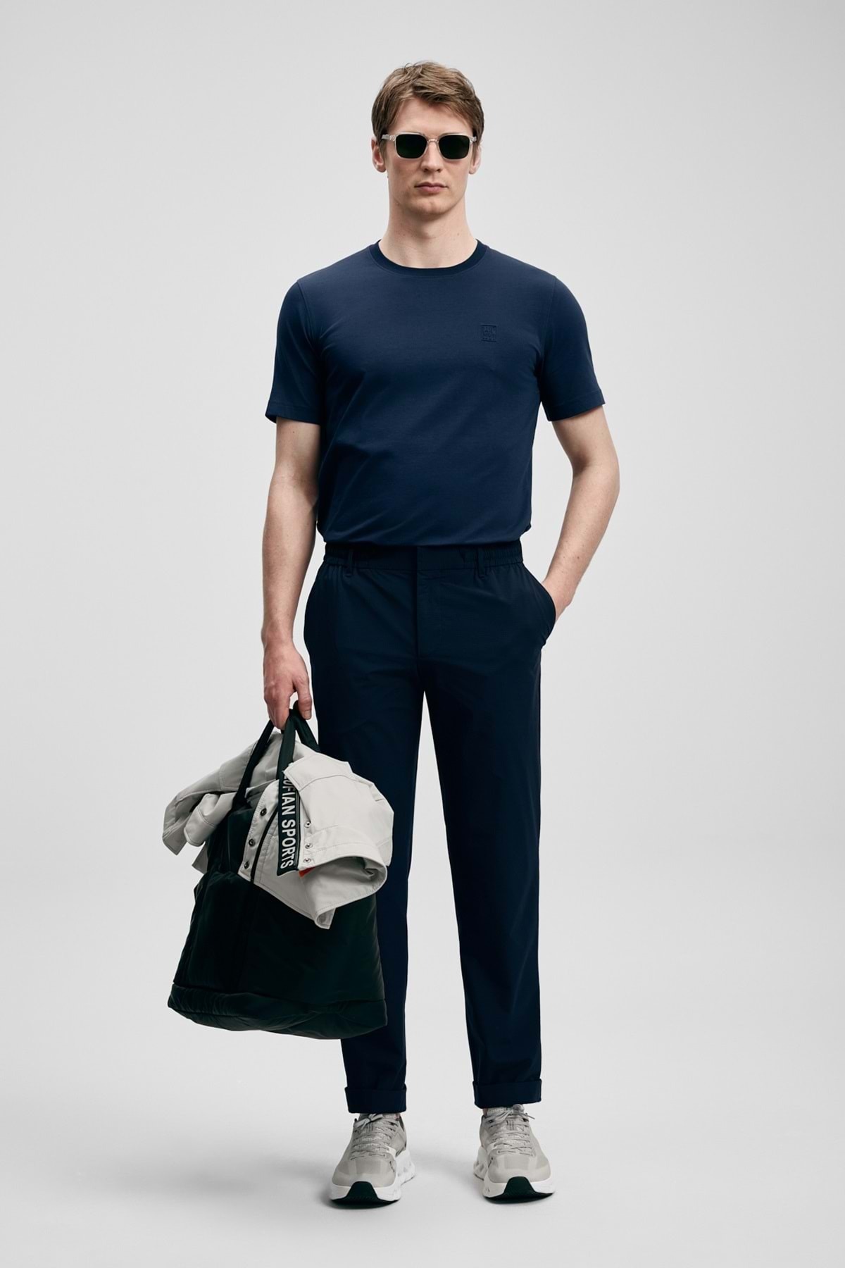 Lufian  111020318 Pablo Modern Grafik T- Shirt Erkek T-Shirt LACİVERT - Görsel 2