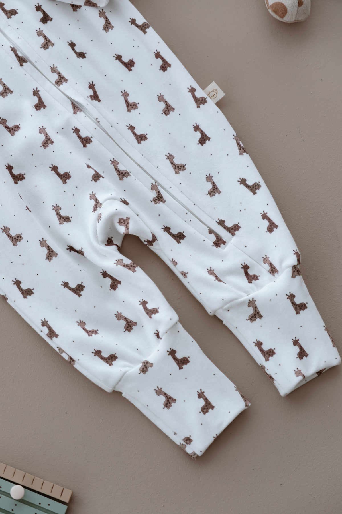 Oh La La Koala For Little Ones Zürafa Baskılı Calmy Serisi Fermuarlı Tulum fotoğrafı 7 (önizleme)